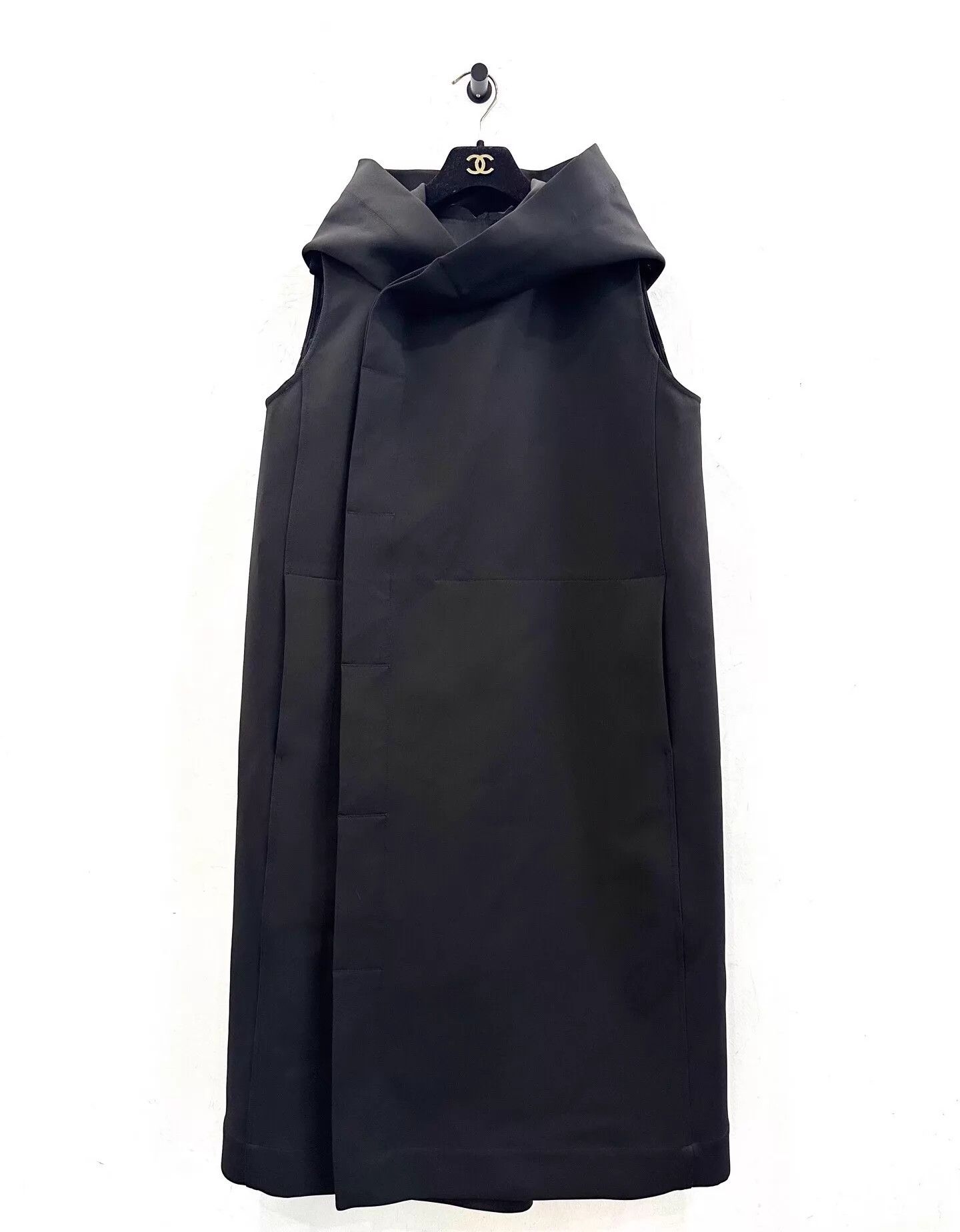 Rick Owens Rick Owens women's black hooded mid-length vest Size XS / US 0-2 / IT 36-38 - 1 Thumbnail
