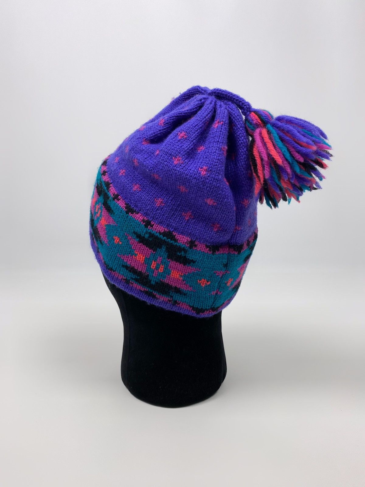Vintage 1990’s Vintage Novelty Knitwear Aztec Toque Beanie Hat Size ONE SIZE - 3 Thumbnail