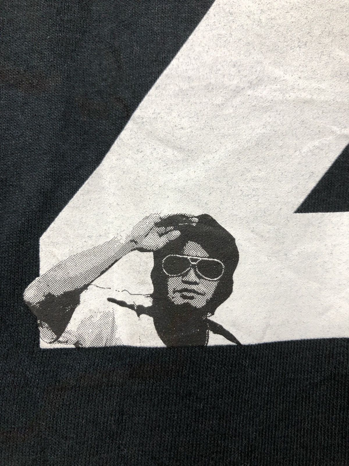 Vintage The Hit Man 23 T-Shirt Size US M / EU 48-50 / 2 - 4 Thumbnail
