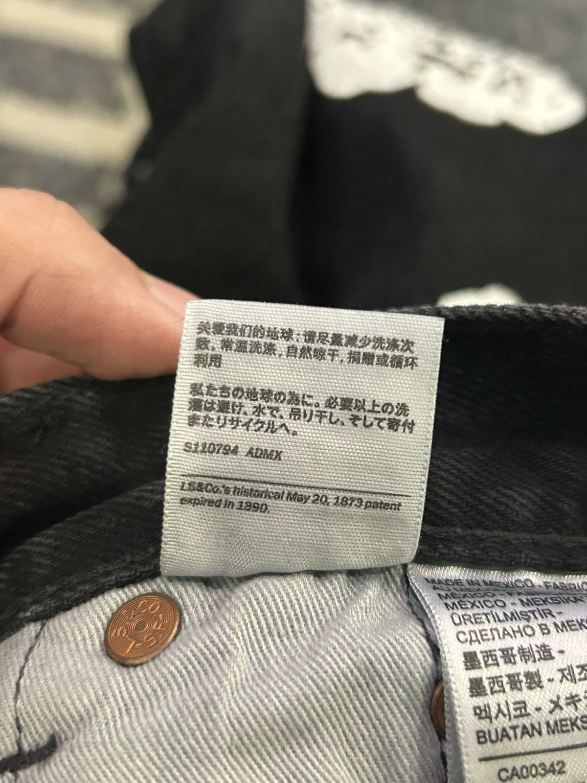 DENIM TEARS Denim Tears X Levis Cotton Wreath Black Jeans Size US 33 - 9 Thumbnail