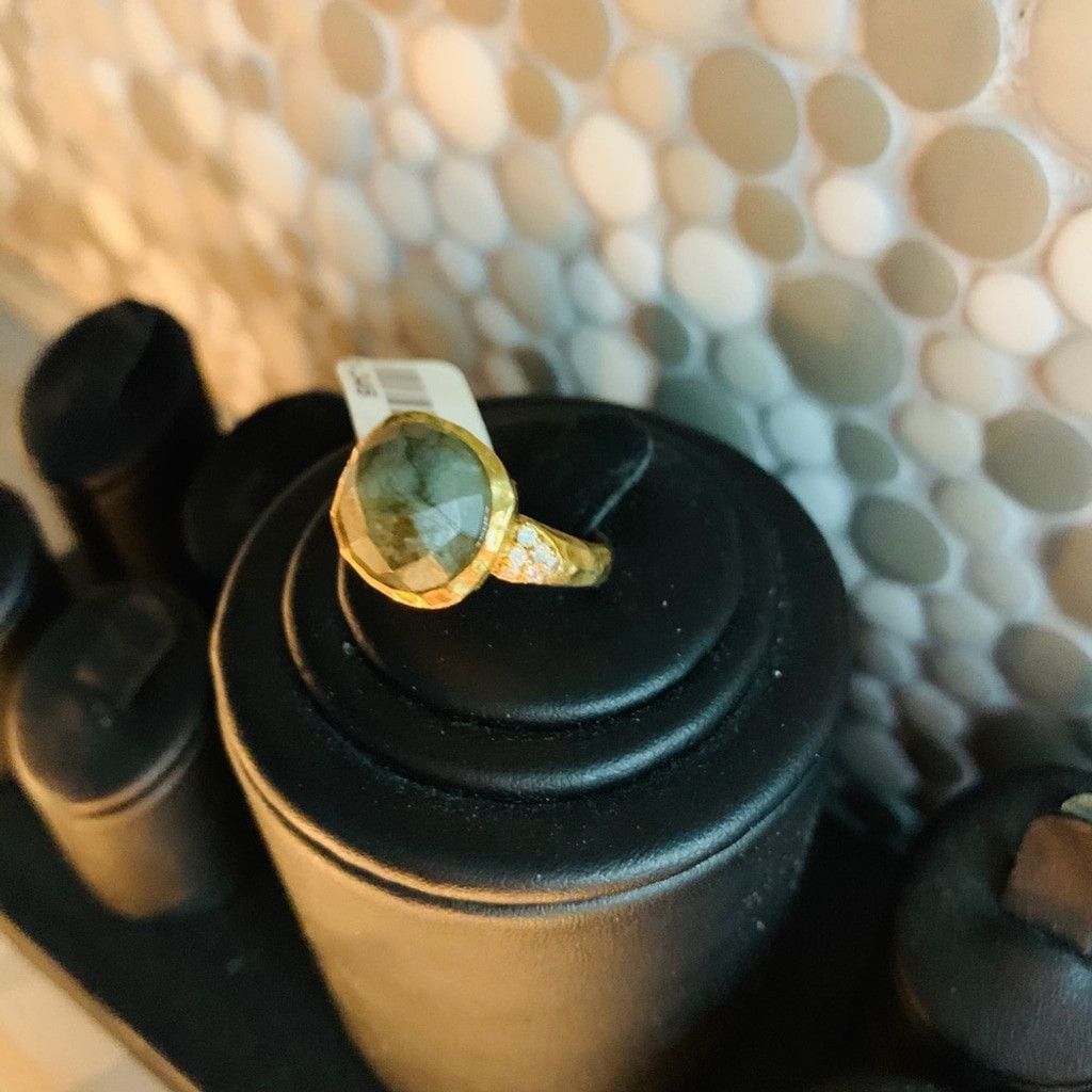 Other Gold Brass Ring with Emerald size 6 💍 Size ONE SIZE - 2 Thumbnail