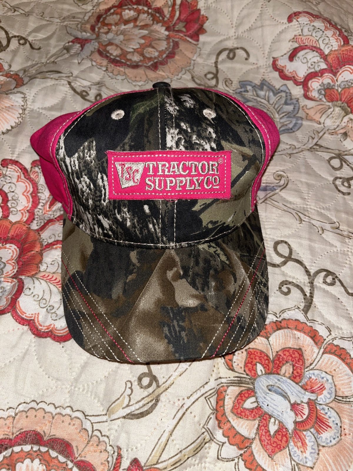 Other Tractor supply co trucker hat pink Size ONE SIZE - 1 Thumbnail