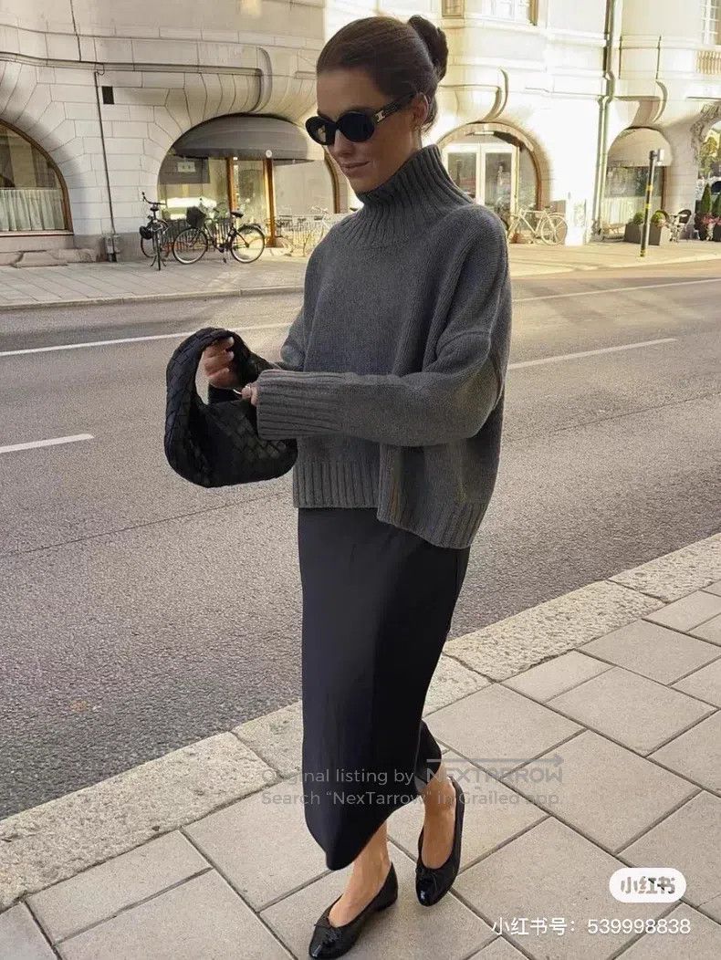 The Row The Row Turtleneck cashmere sweater Size XS / US 0-2 / IT 36-38 - 2 Thumbnail