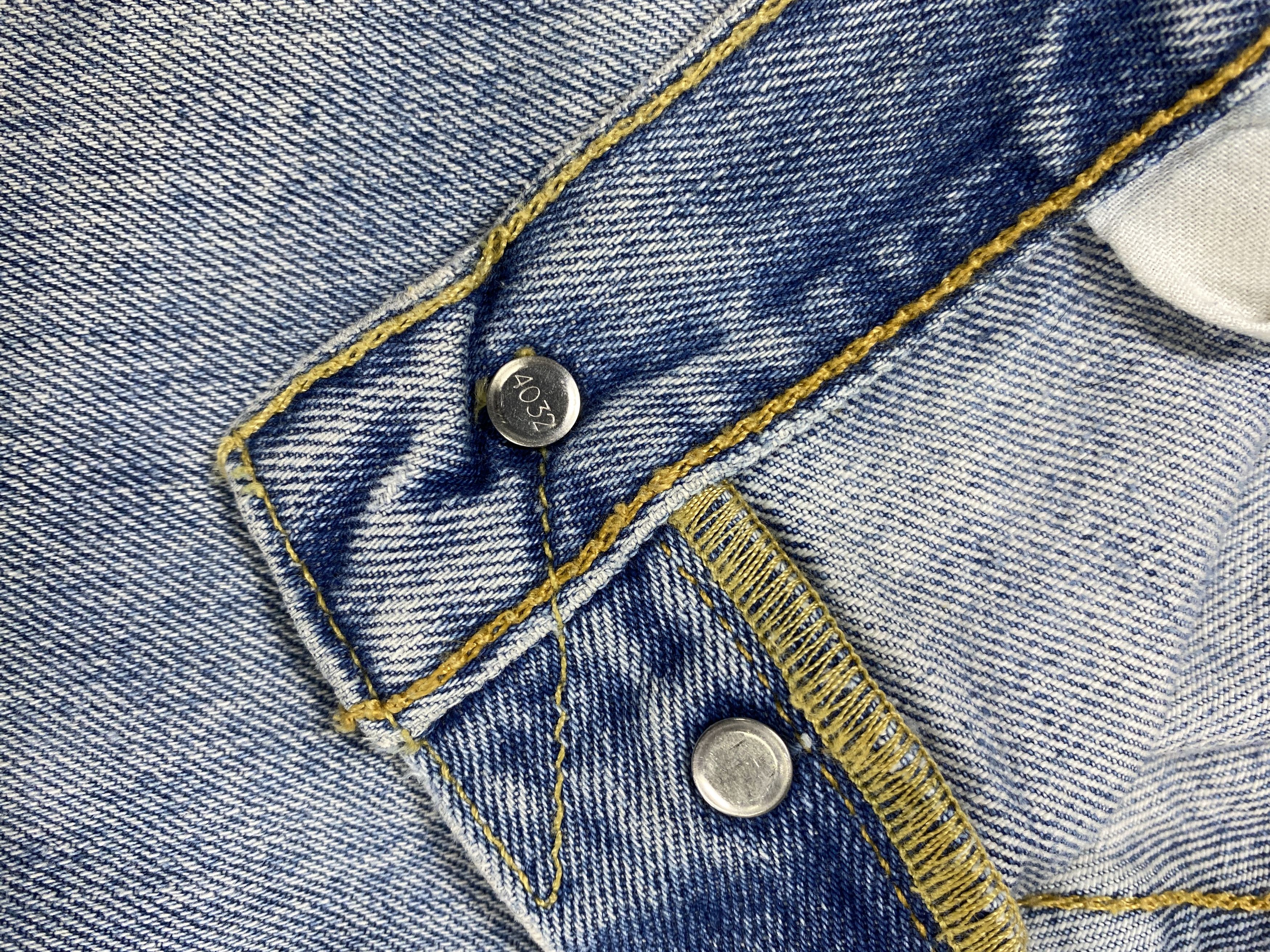 Japanese Brand Light Blue Wash Vintage Levi's 501 Jeans 32x31 Denim -JN2216 Size US 32 / EU 48 - 7 Thumbnail