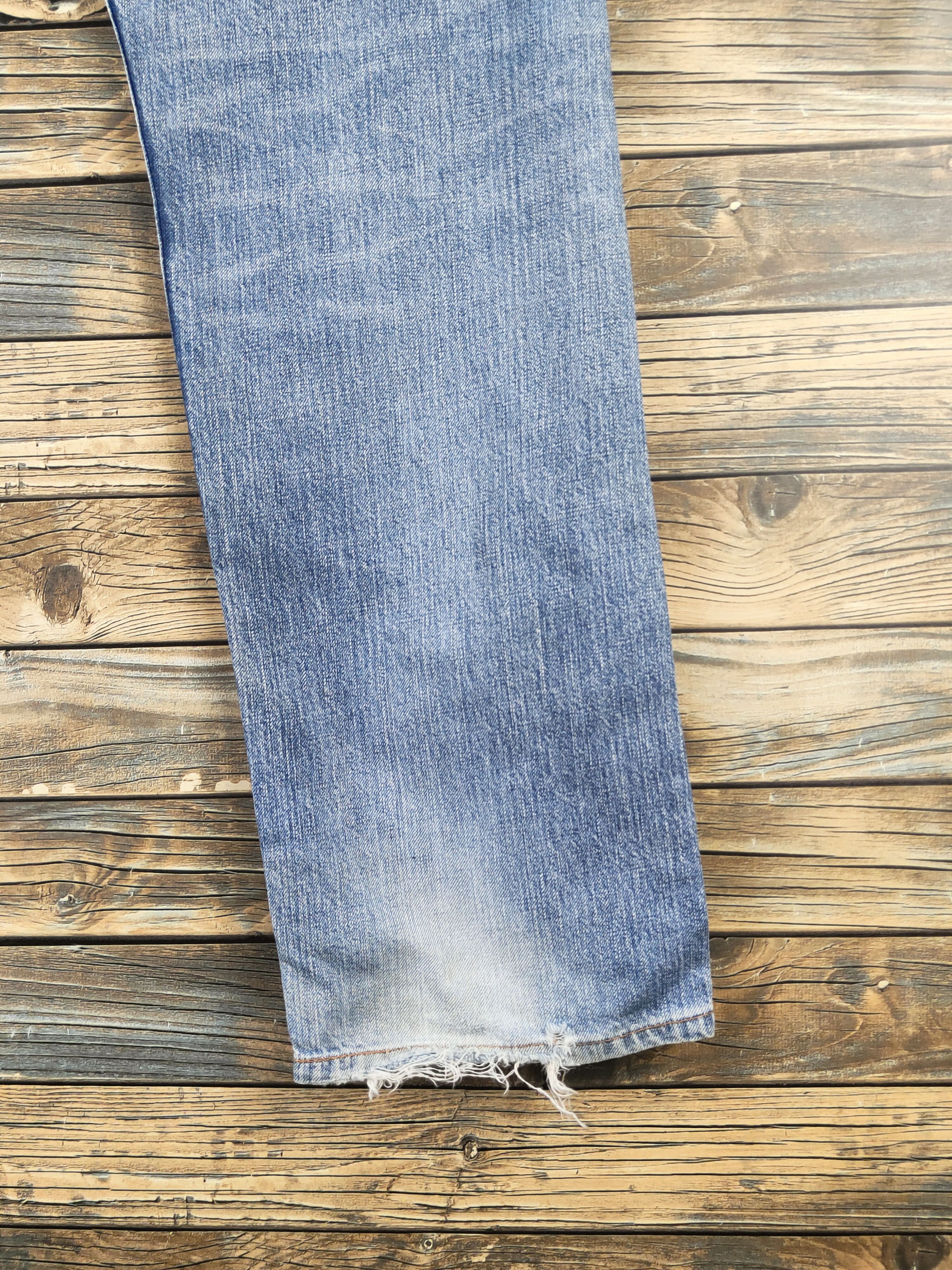 Levi's 501 Levi's Blue Distressed Ripped Jeans #S2855 Size US 31 - 12 Thumbnail