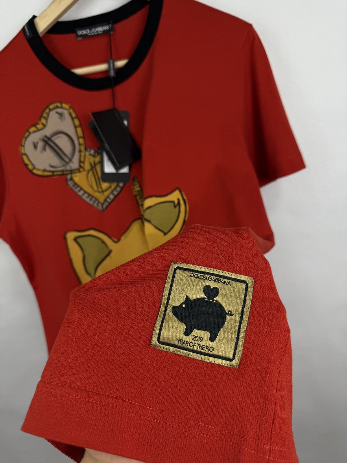 Dolce & Gabbana 🇮🇹 Dolce & Gabbana Chinese New Year Pig T-Shirt Made in Italy Size US M / EU 48-50 / 2 - 13 Thumbnail