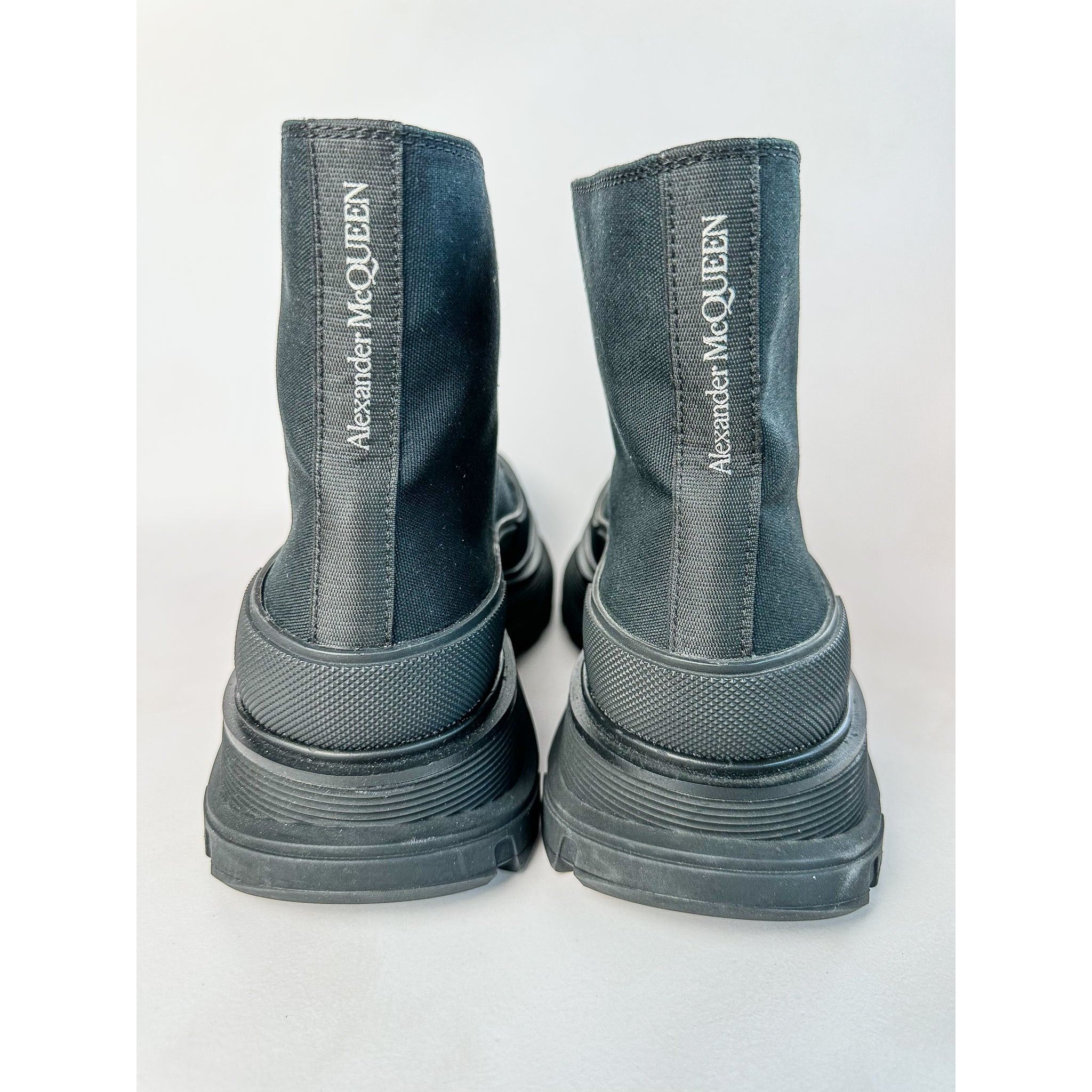 Alexander McQueen Alexander McQueen Black Alex Tread Slick Hi Sneaker Boots Size US 10 / IT 40 - 4 Thumbnail