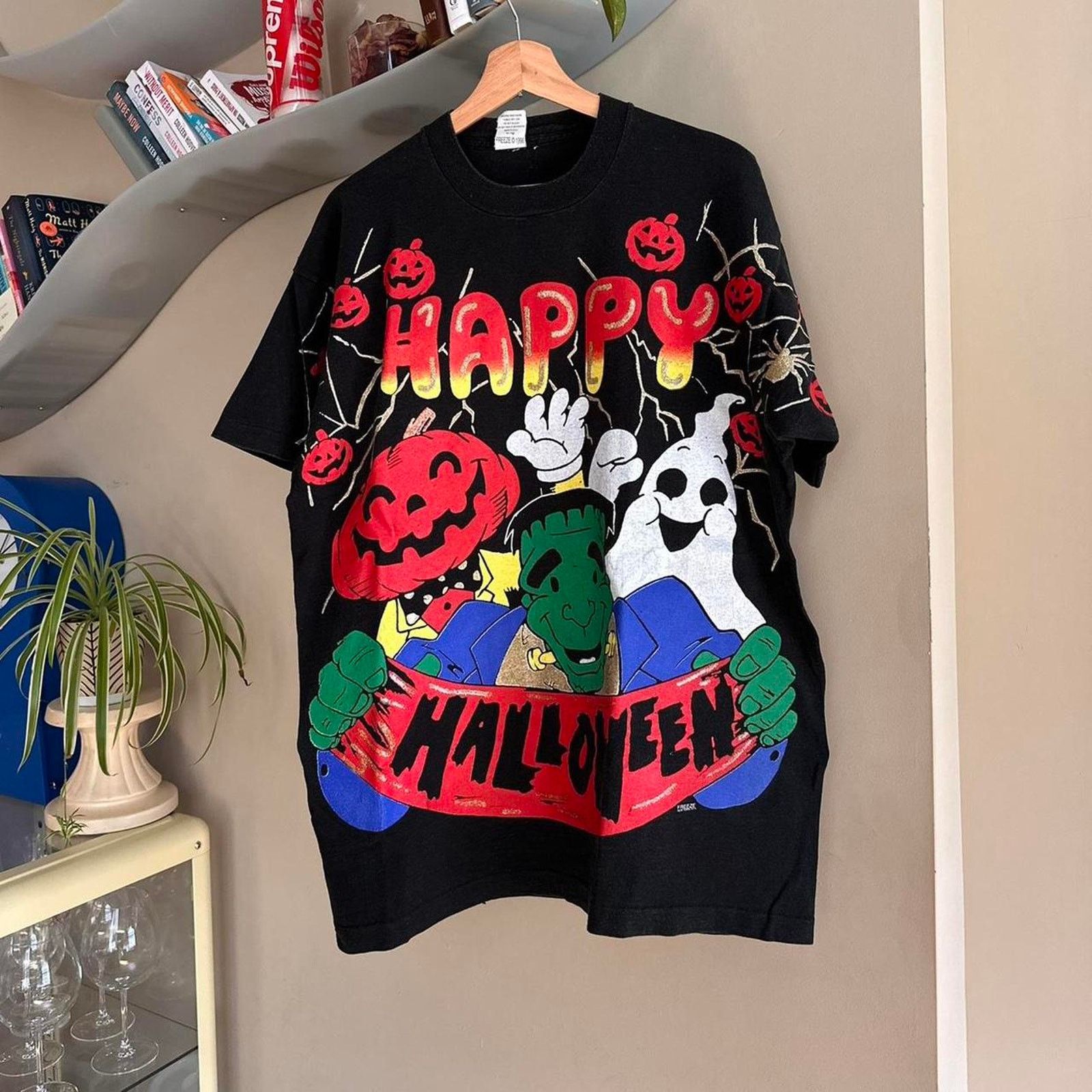 Vintage Vintage 1996 Halloween All Over Print Shirt Size US L / EU 52-54 / 3 - 1 Thumbnail