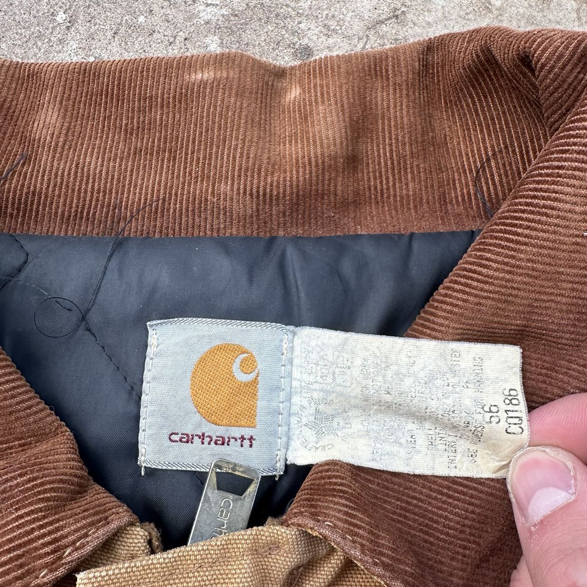 Carhartt Thrashed! VTG 90’s Carhartt Arctic Faded Dirty Work Jacket Size US XXL / EU 58 / 5 - 6 Thumbnail