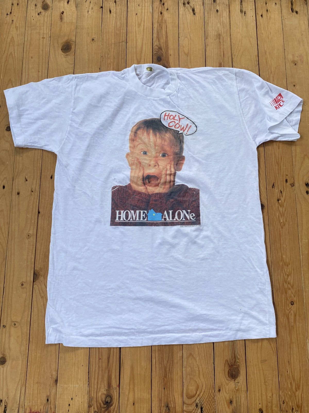Vintage 🔥OFFER NOW🔥Vintage Home Alone 90’s Movie KFC Promo tee Size US L / EU 52-54 / 3 - 1 Thumbnail