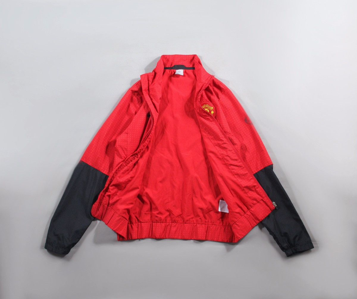 Nike Nike Manchester United Soccer Football Jacket Vintage Red M Size US M / EU 48-50 / 2 - 4 Thumbnail