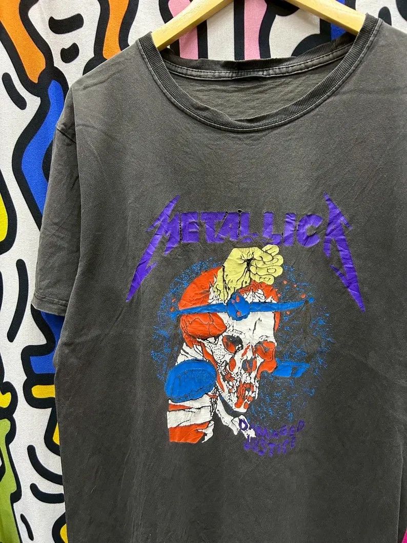 Vintage Vintage 2000s Metallica tshirt size L Size US L / EU 52-54 / 3 - 1 Thumbnail