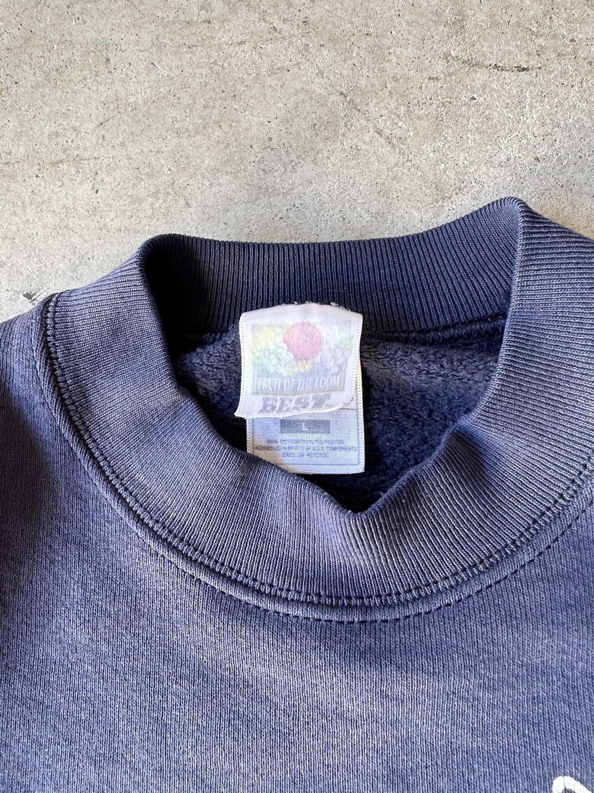 Russell Athletic Vintage Y2K Genoa City Fire & Rescue sweatshirt Size US L / EU 52-54 / 3 - 6 Thumbnail