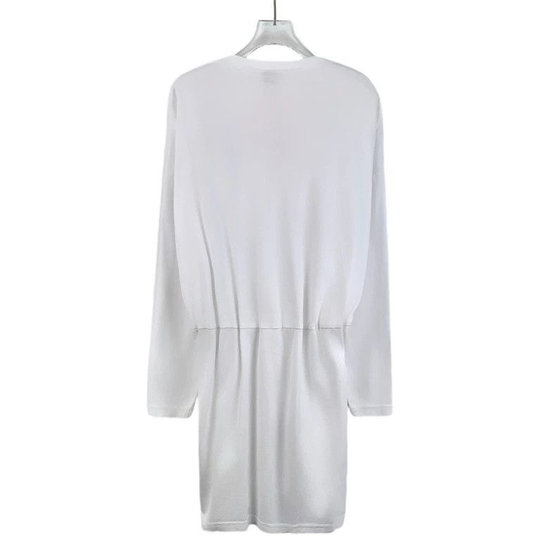 Louis Vuitton Louis Vuitton White logo diamond-encrusted cotton round-ne Size XS / US 0-2 / IT 36-38 - 2 Thumbnail