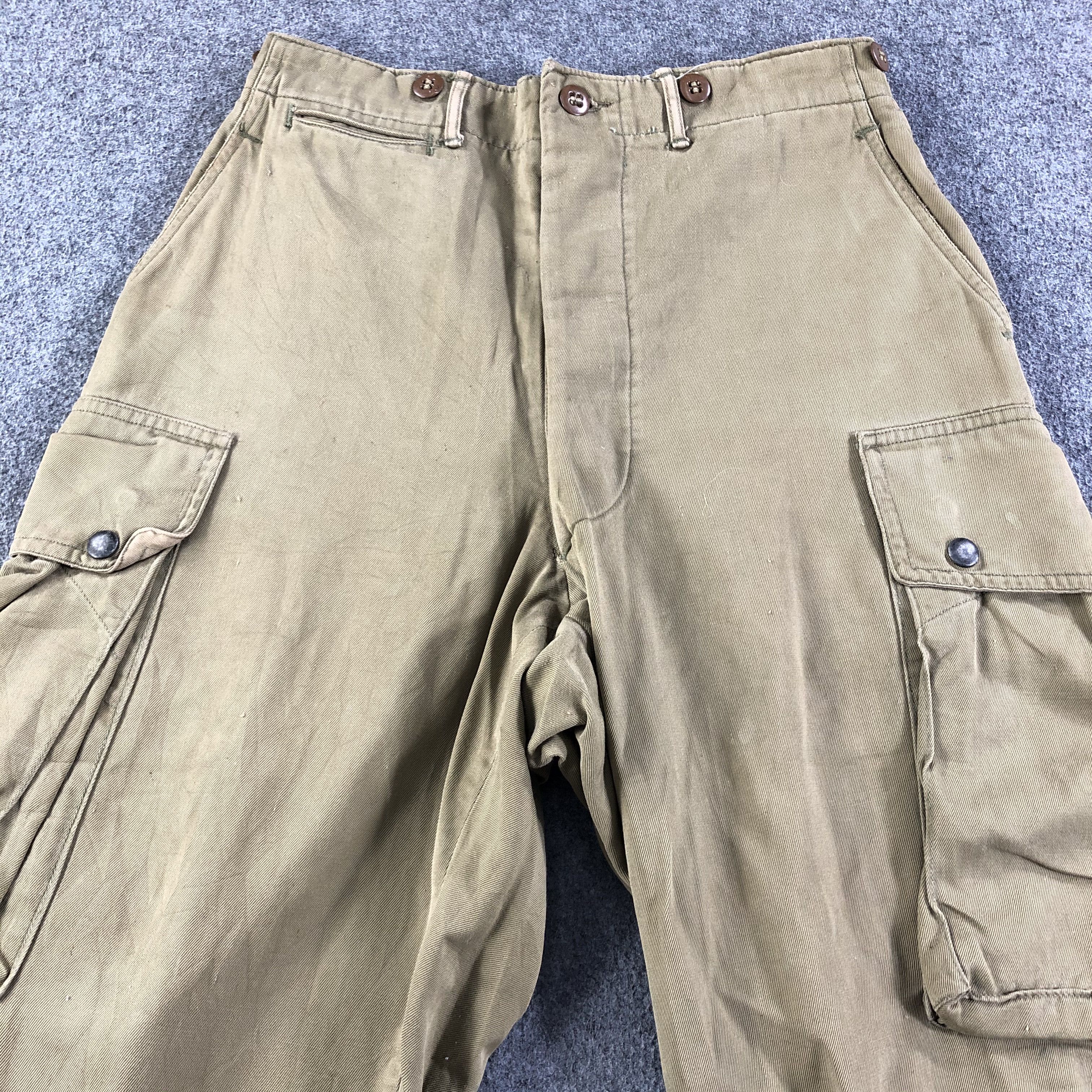 Japanese Brand × Vintage Vintage Cargo Pants Multi Pocket Baggy Pants -J2697 Size US 28 / EU 44 - 3 Thumbnail