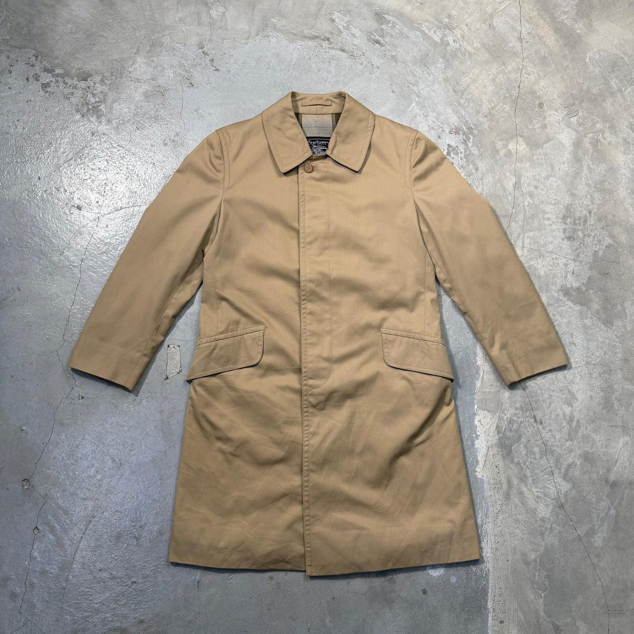 Burberry Vintage Burberry Trench Coat Size US S / EU 44-46 / 1 - 1 Thumbnail