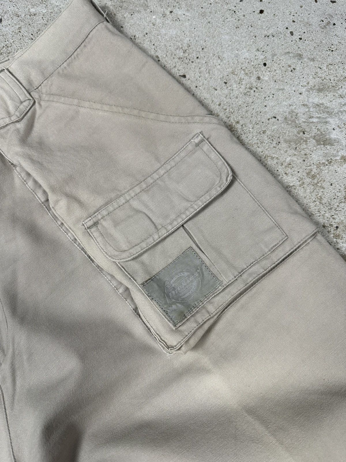 Dickies Vintage 90s Dickies Beige Baggy Cargo Pants 2 in 1 Shorts Size US 34 / EU 50 - 9 Thumbnail