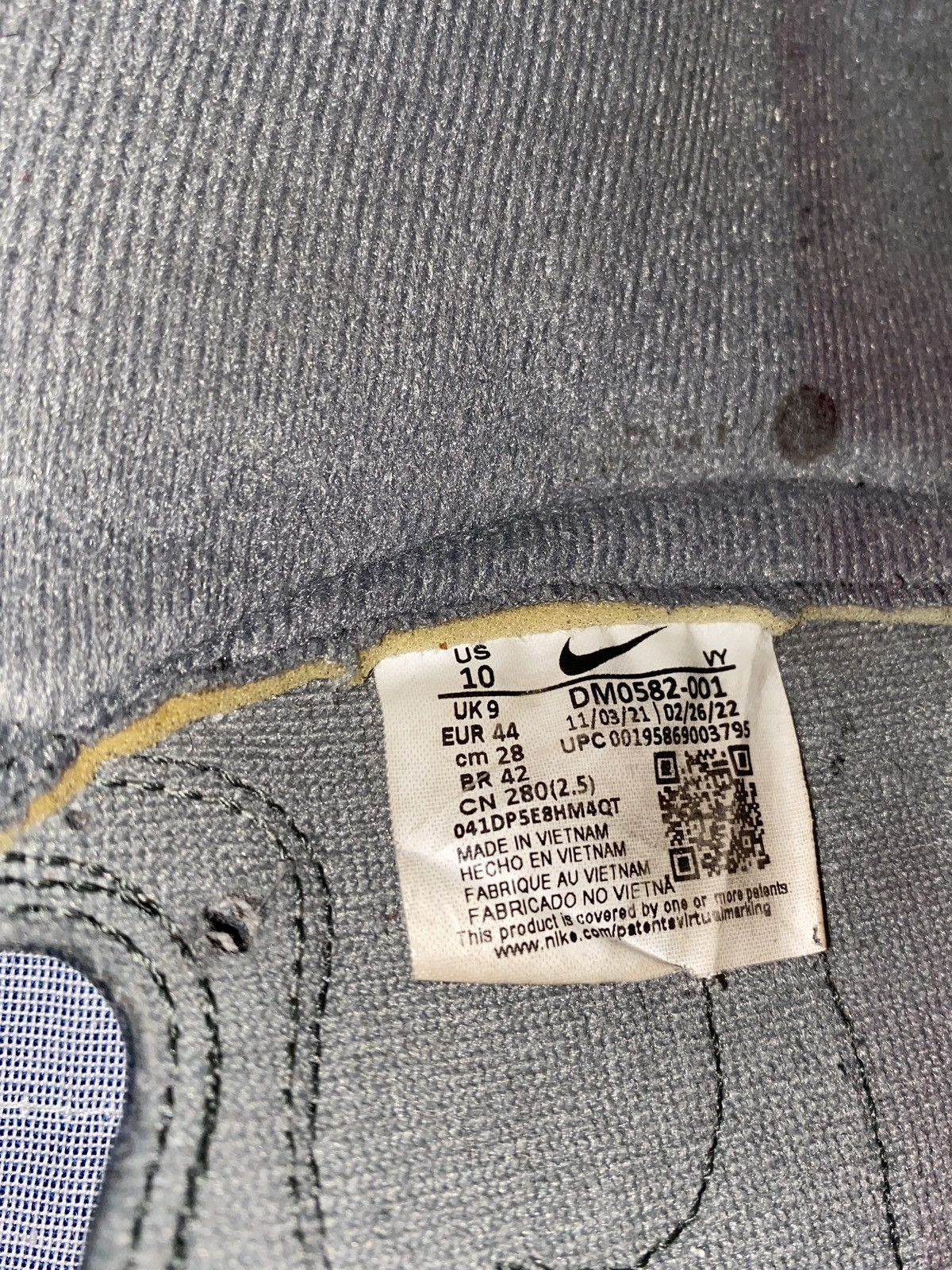 Nike × Vintage Nike Dunk High Retro SE Vintage Light Bone Grey Size US 10.5 / EU 43-44 - 9 Thumbnail
