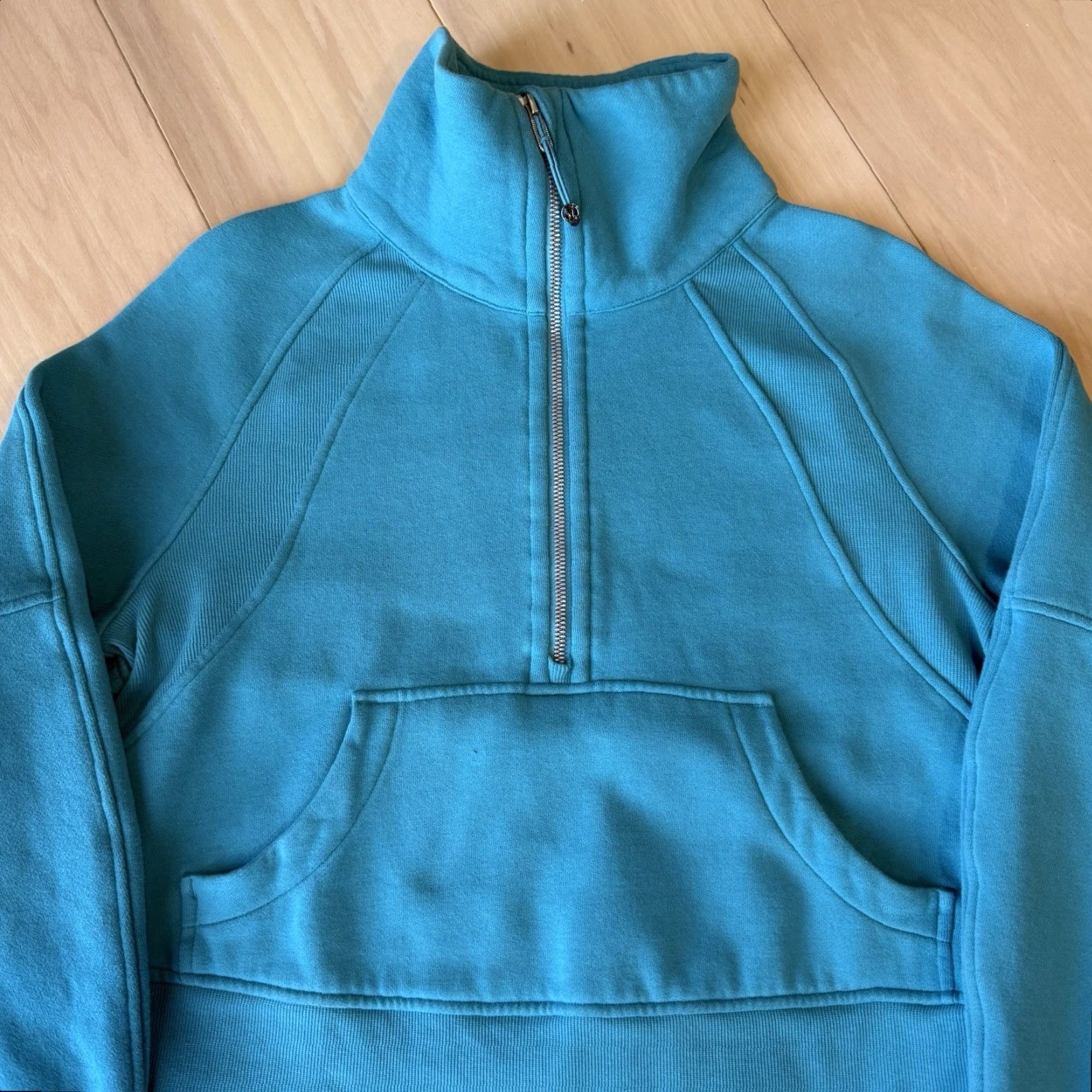 Lululemon Lululemon Scuba Oversized Funnel Neck XS/S Blue Fleece Pullover Yoga Athleisure Jacket Womens Small Short Blue Logo Zipper Size S / US 4 / IT 40 - 4 Thumbnail