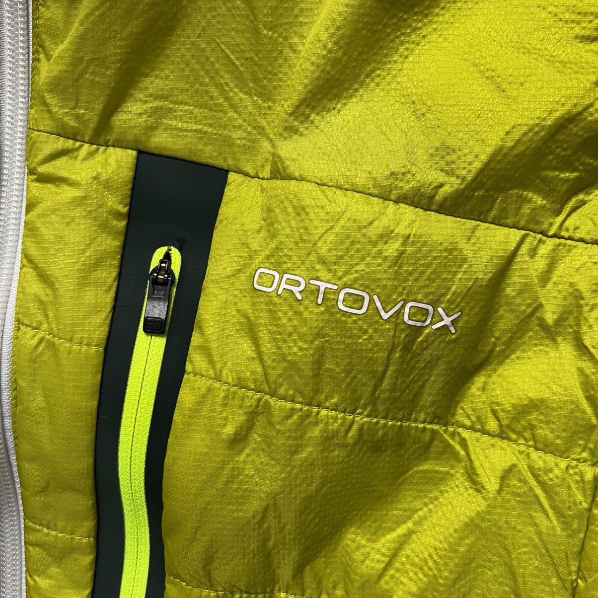 ORTOVOX Ortovox Swisswool Vest Reversible Size US L / EU 52-54 / 3 - 3 Thumbnail