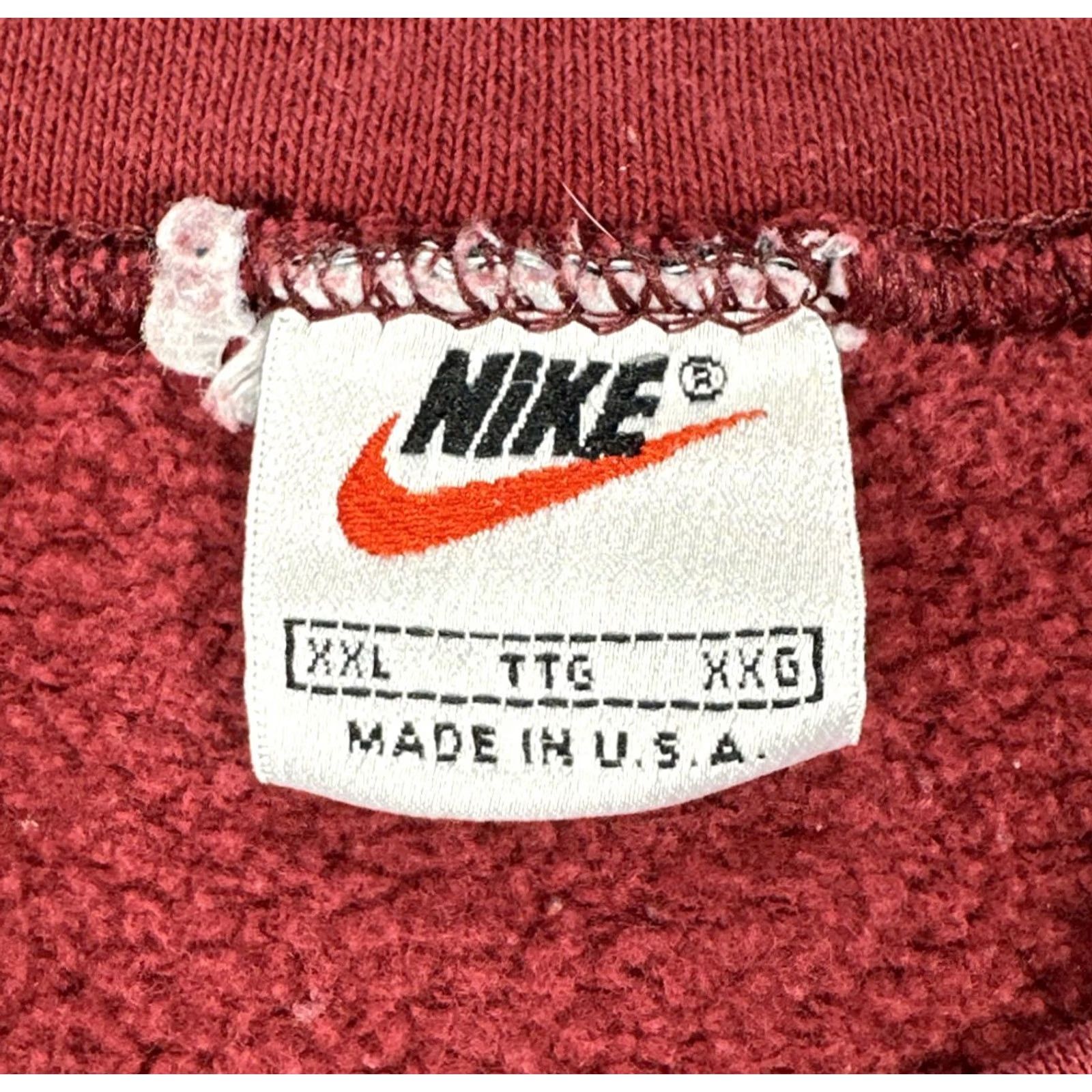 Nike VINTAGE Nike Men’s 2XL Sweatshirt Swoosh Crewneck Burgundy White Tag 90s USA Size US XXL / EU 58 / 5 - 5 Thumbnail
