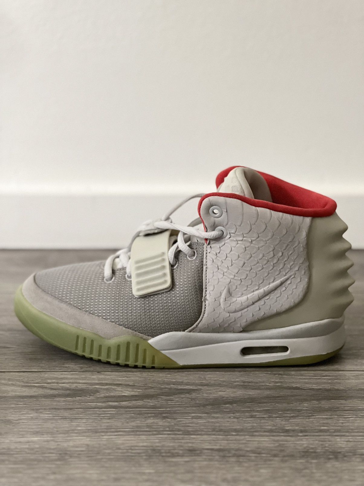 Kanye West × Nike Nike Air Yeezy 2 Platinum Wolf Grey Size US9 Size US 9 / EU 42 - 6 Thumbnail