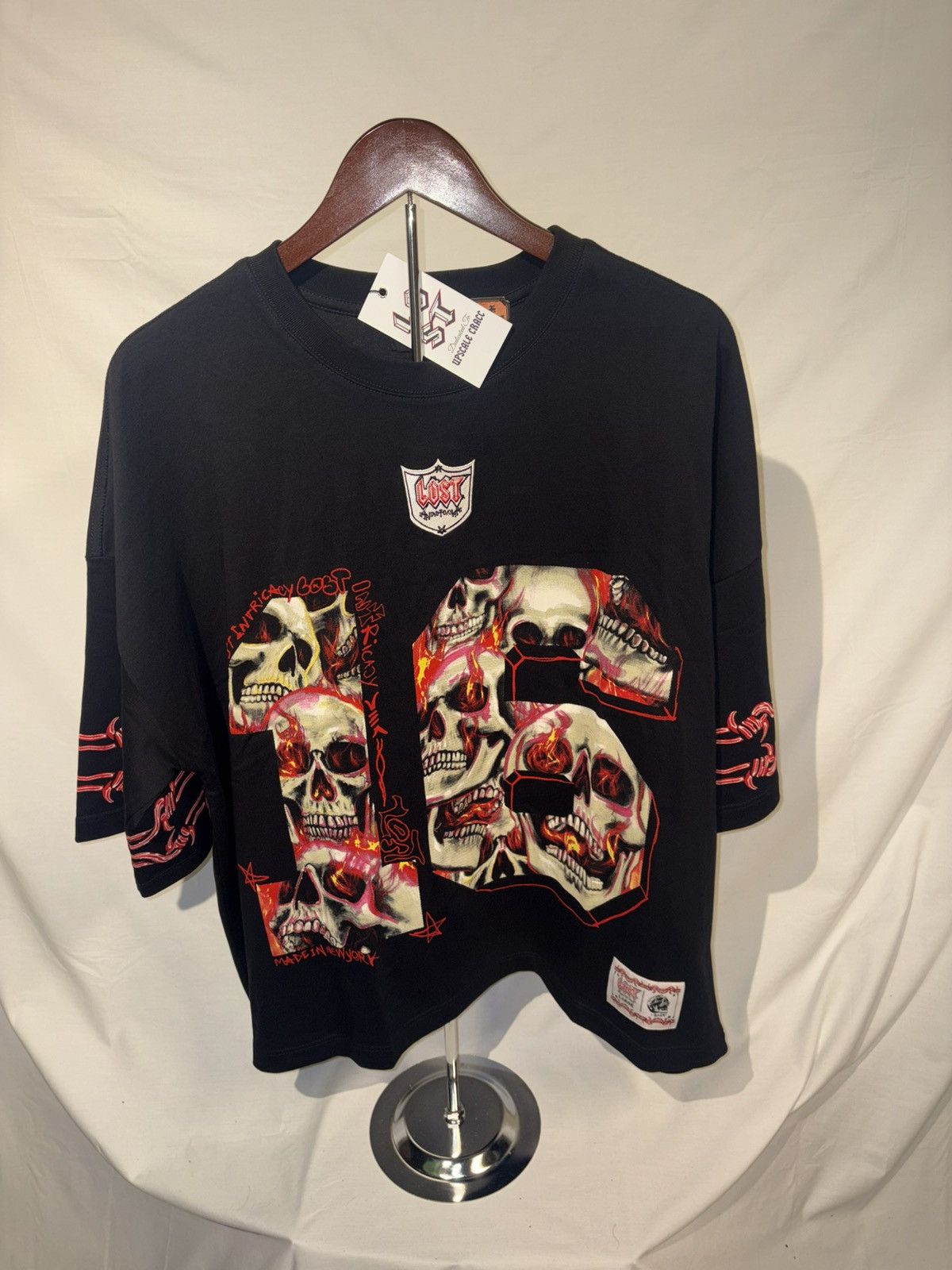 LOST INTRICACY Lost Intricacy NY Designer Black Skull Jersey Style Shirt Size US L / EU 52-54 / 3 - 1 Thumbnail
