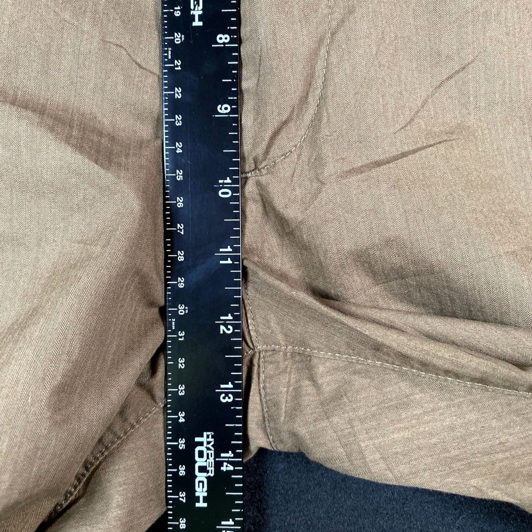 Banana Republic Banana Republic Mens Pants Brown Chino 100% Cotton Straight 33x34 (34x33) Pants Mens Regular 34 Inseam Straight Pocket Brown Chino Size US 33 - 7 Thumbnail