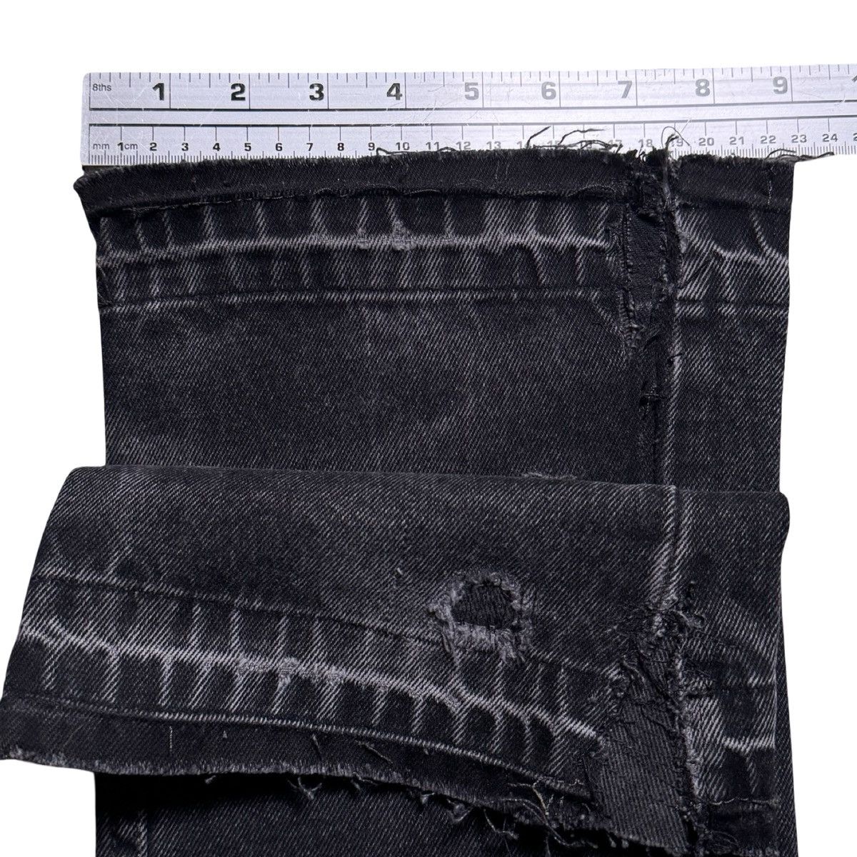Levi's Vintage Levi's Black Jeans Black Hole Negative Space 30 X 32 Size US 30 / EU 46 - 6 Thumbnail