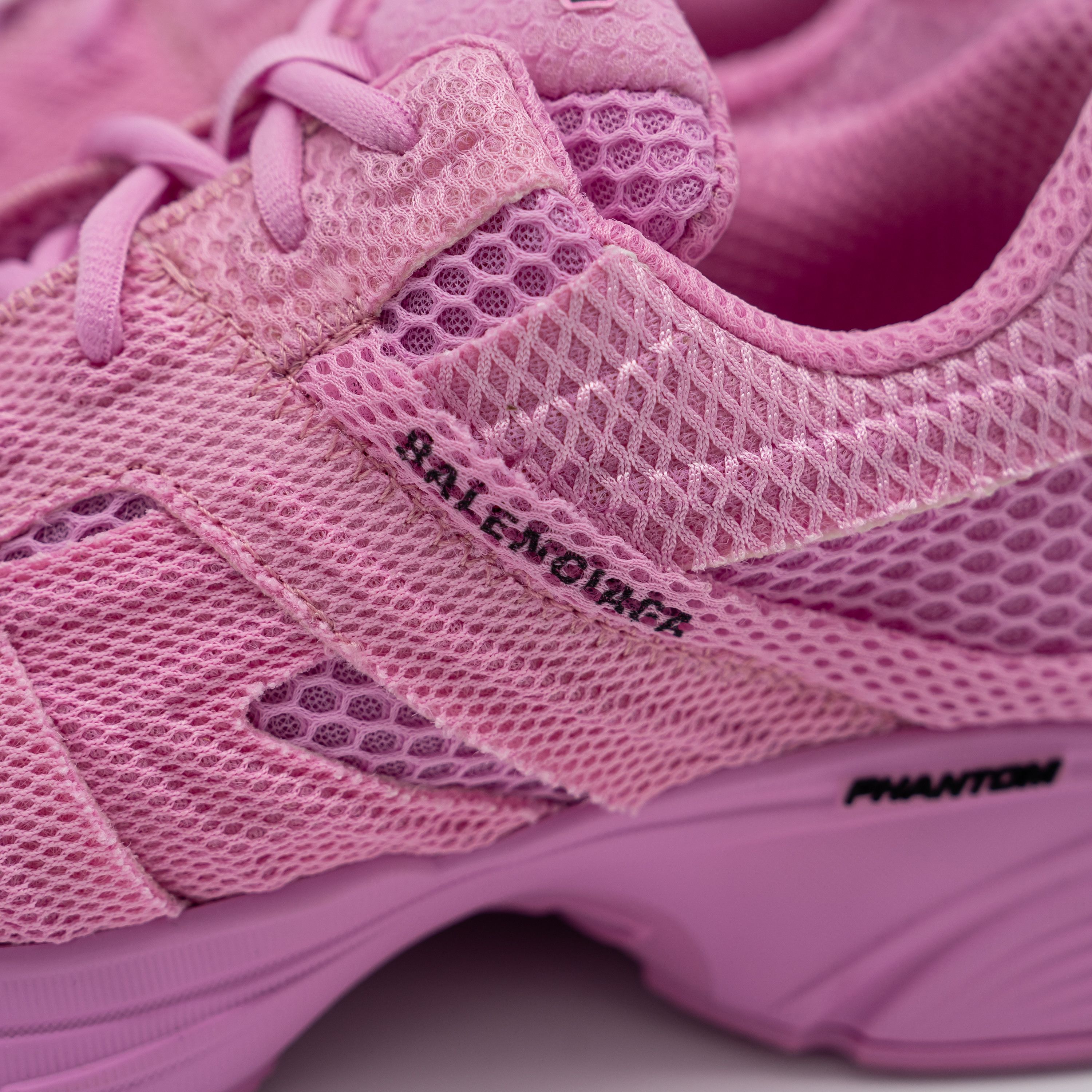 Balenciaga 37 EU / 7 US Balenciaga Phantom Sneakers Pink Mesh Size US 7 / IT 37 - 9 Thumbnail