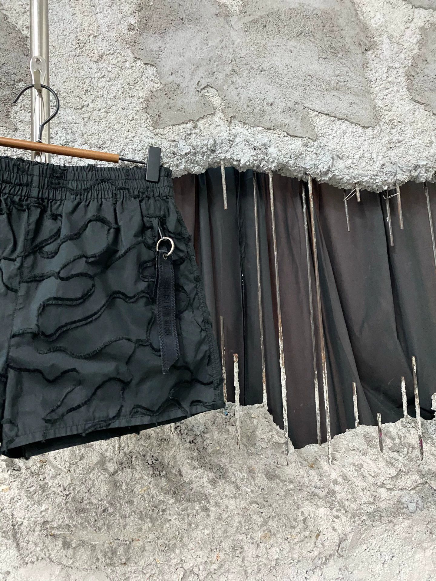 Dior Dior new shorts 38 Size 27" / US 4 / IT 40 - 4 Thumbnail