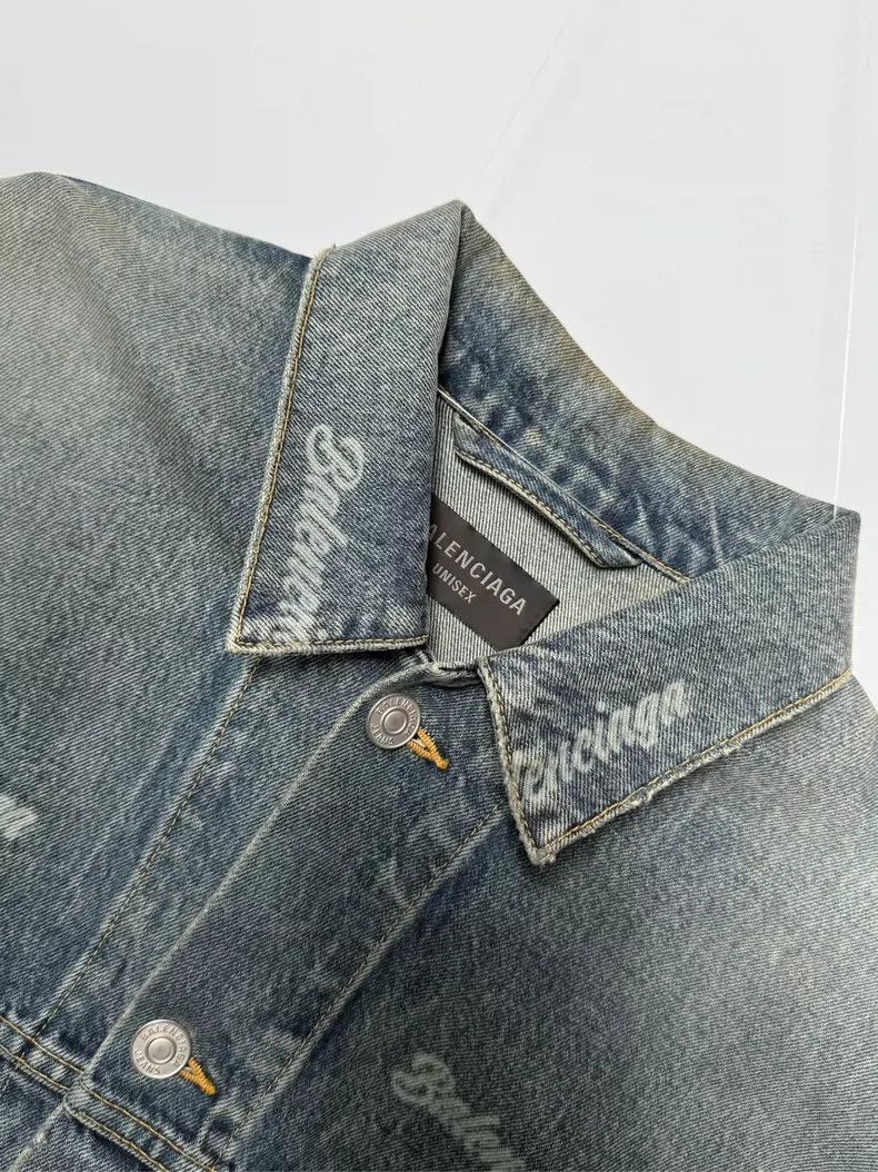 Balenciaga Balenciaga Grass-Written Logo Printed Denim Jacket Size US XS / EU 42 / 0 - 3 Thumbnail