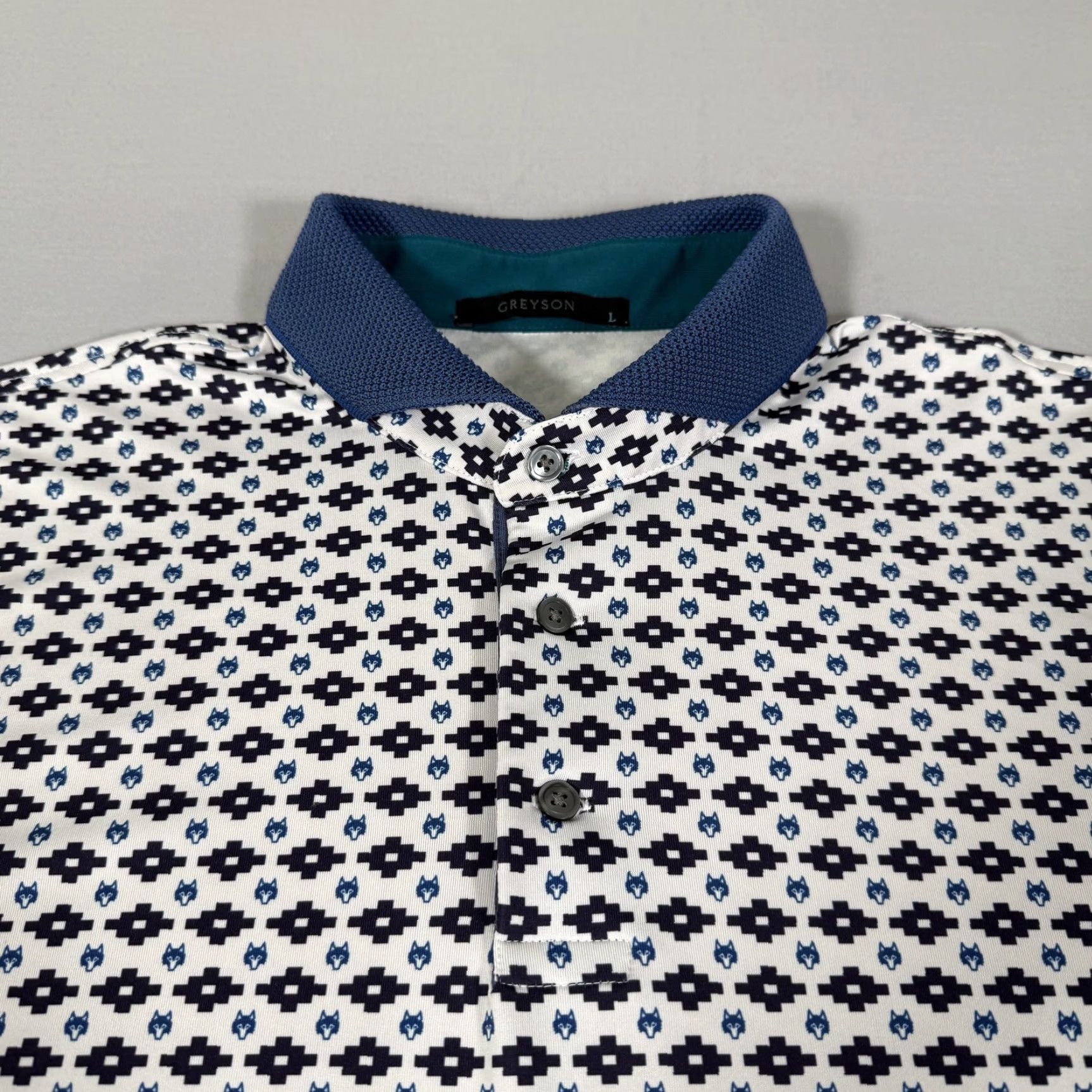 Vintage Greyson Polo Shirt Mens Large White Geometric Aztec Wolf Head Logo Stretch Golf Performance Size US L / EU 52-54 / 3 - 2 Thumbnail