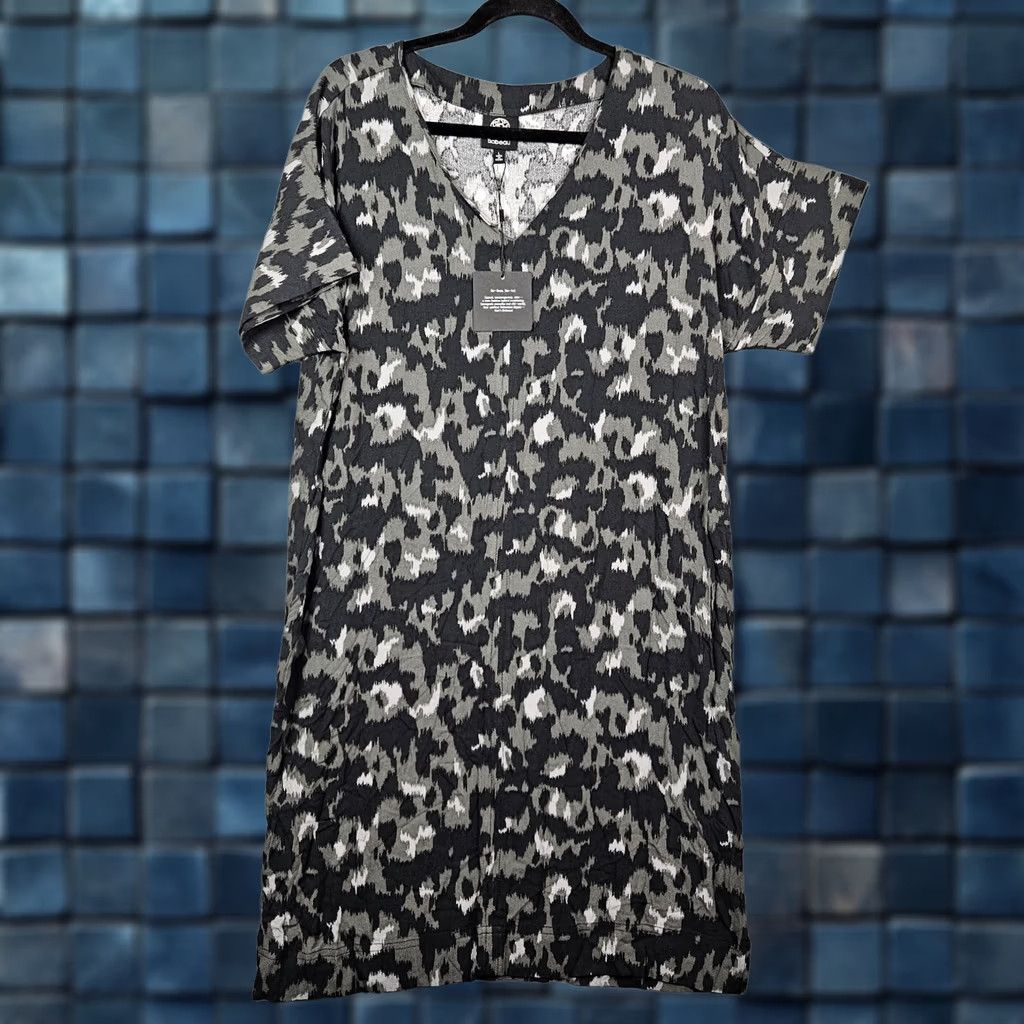 Vintage Bobeau Leopard Print V-Neck Shift Dress L Women Short Sleeve Gray Black Pattern Animal Print Size 36" / US 14 / IT 50 - 1 Thumbnail