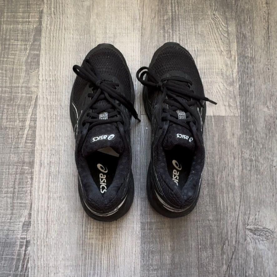 Asics ASICS • WMNS GEL-Cumulus 18 (8.5M) Size US 8.5 / EU 41-42 - 9 Thumbnail