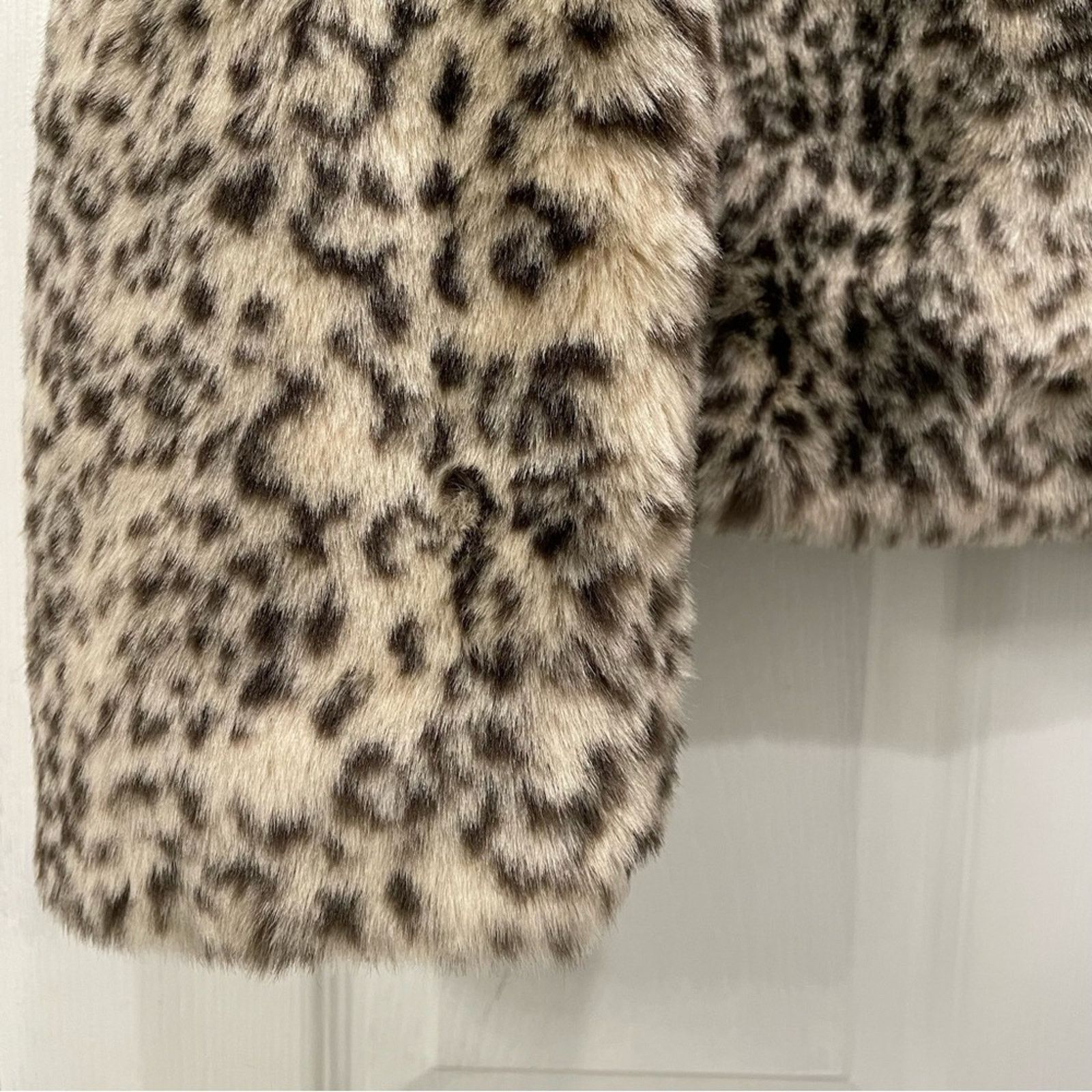 Banana Republic Banana Republic Faux Fur Coat Size M / US 6-8 / IT 42-44 - 6 Thumbnail