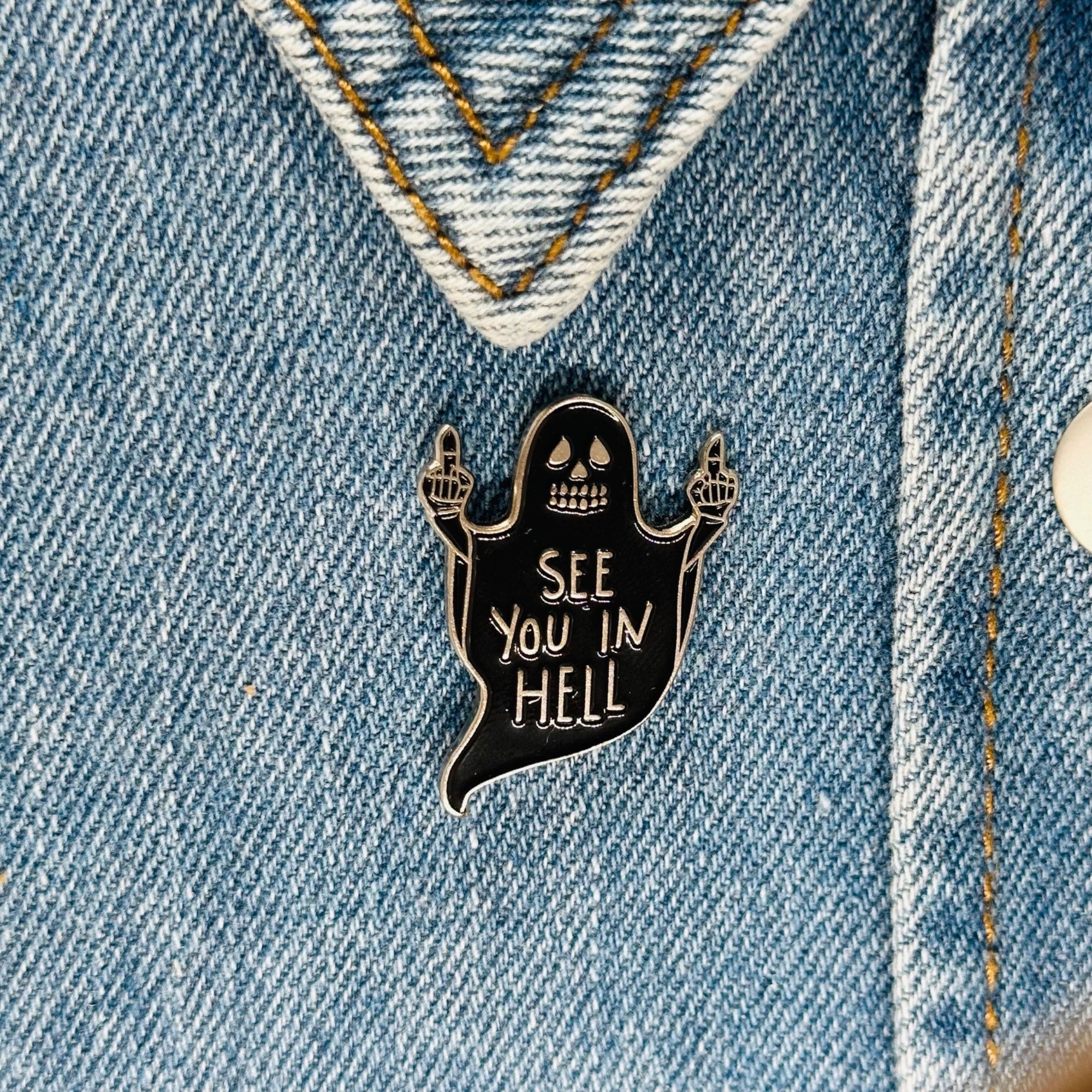 Other ⭐See You In Hell Enamel Brooch Badges Pin Middle Finger Ghos Size ONE SIZE - 1 Thumbnail