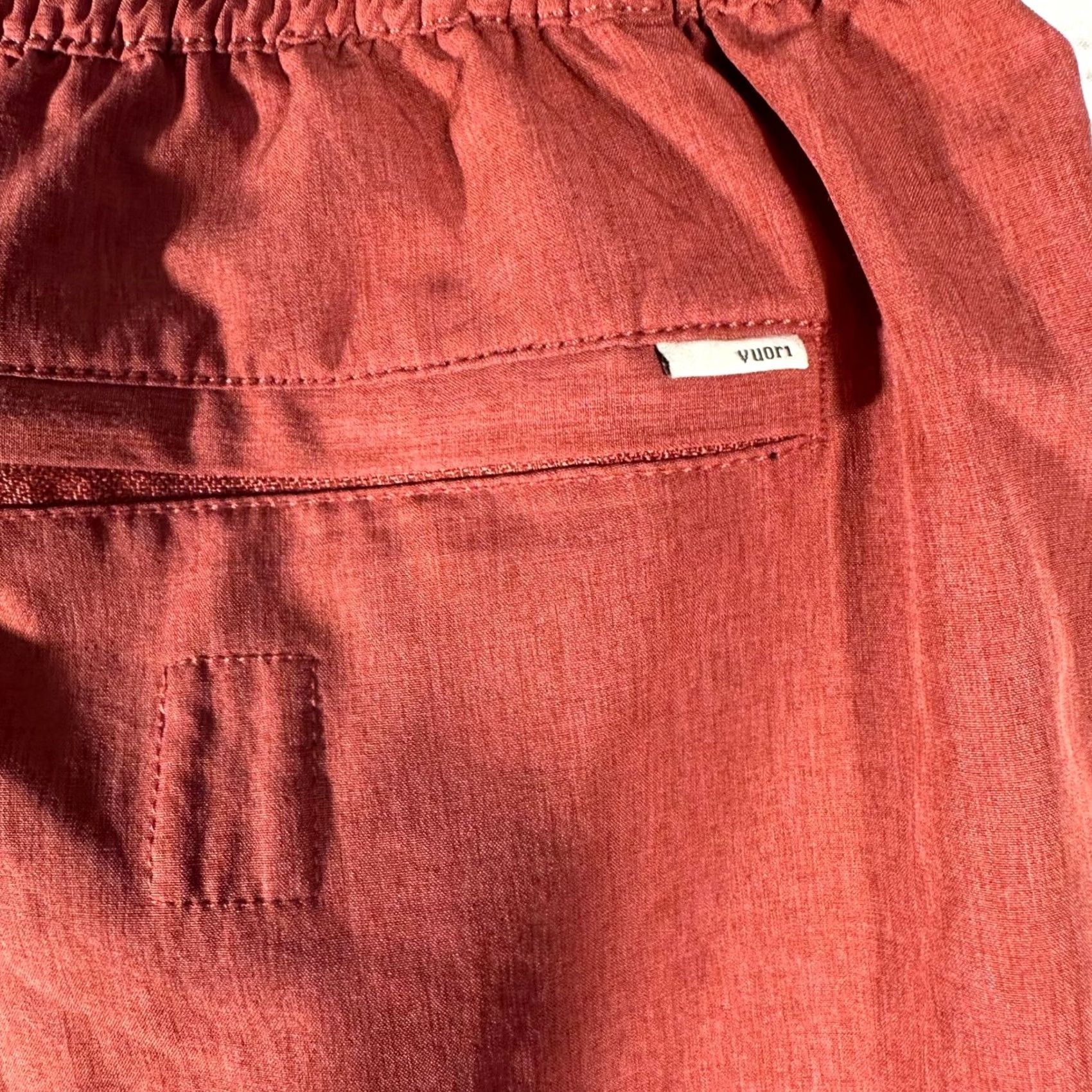 Vuori Vuori Kore Shorts Mens Small Red Heathered Training Athletic Gym Shorts Size US 29 - 7 Thumbnail