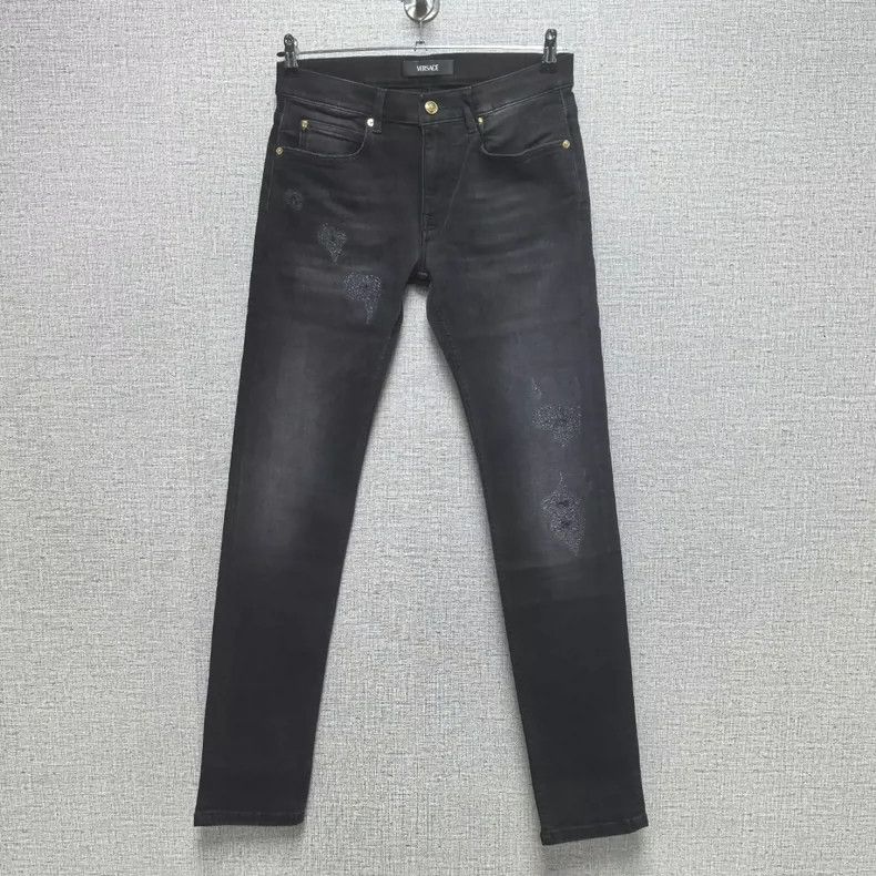 Versace Versace Embroidered Medusa men's jeans Size US 34 / EU 50 - 2 Thumbnail