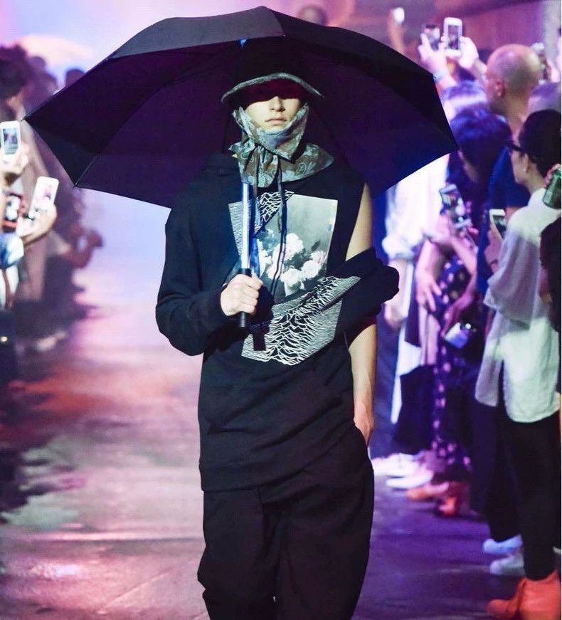 Raf Simons Raf Simons Pulse knife cutting hoodie-2505 Size US XL / EU 56 / 4 - 1 Thumbnail