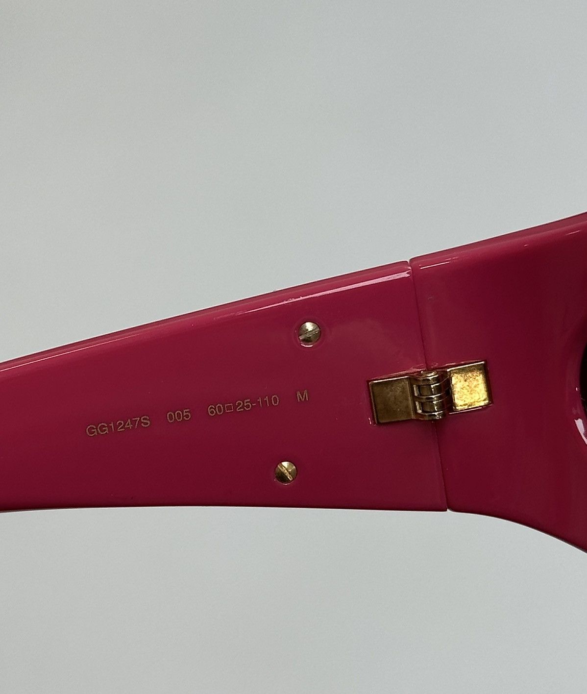 Gucci Gucci Fuchsia pink wrap sunglasses Size ONE SIZE - 10 Thumbnail