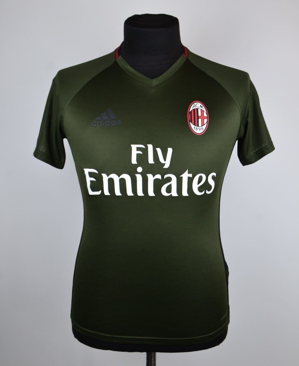 Nike FC MILAN ADIDAS 2016/2017 FOOTBALL SOCCER JERSEY SIZE S Size US S / EU 44-46 / 1 - 1 Thumbnail