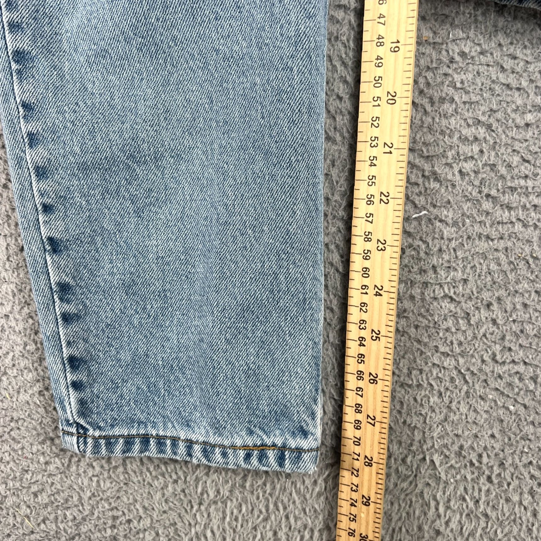 Levi's VINTAGE Levi's 550 Jeans Women's 14 Mis Stone Wash Relaxed Fit Tapered Leg 90s Cowboy USA Denim Blue 550 Model Mens Womens Size 36" / US 14 / IT 50 - 3 Thumbnail