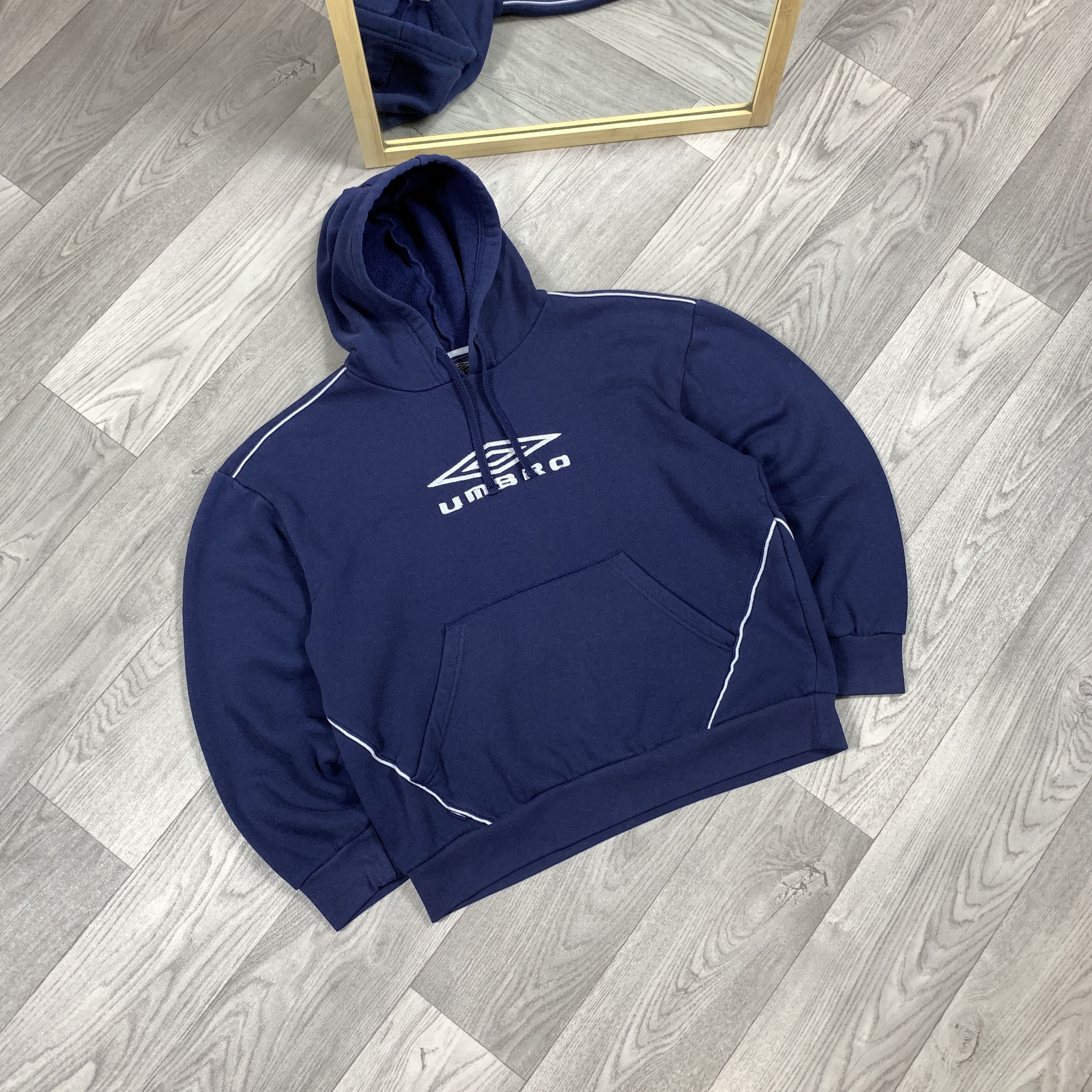 Umbro Vintage Umbro Baggy Embroidered Blue Women's Hoodie Sweat Size S / US 4 / IT 40 - 2 Thumbnail