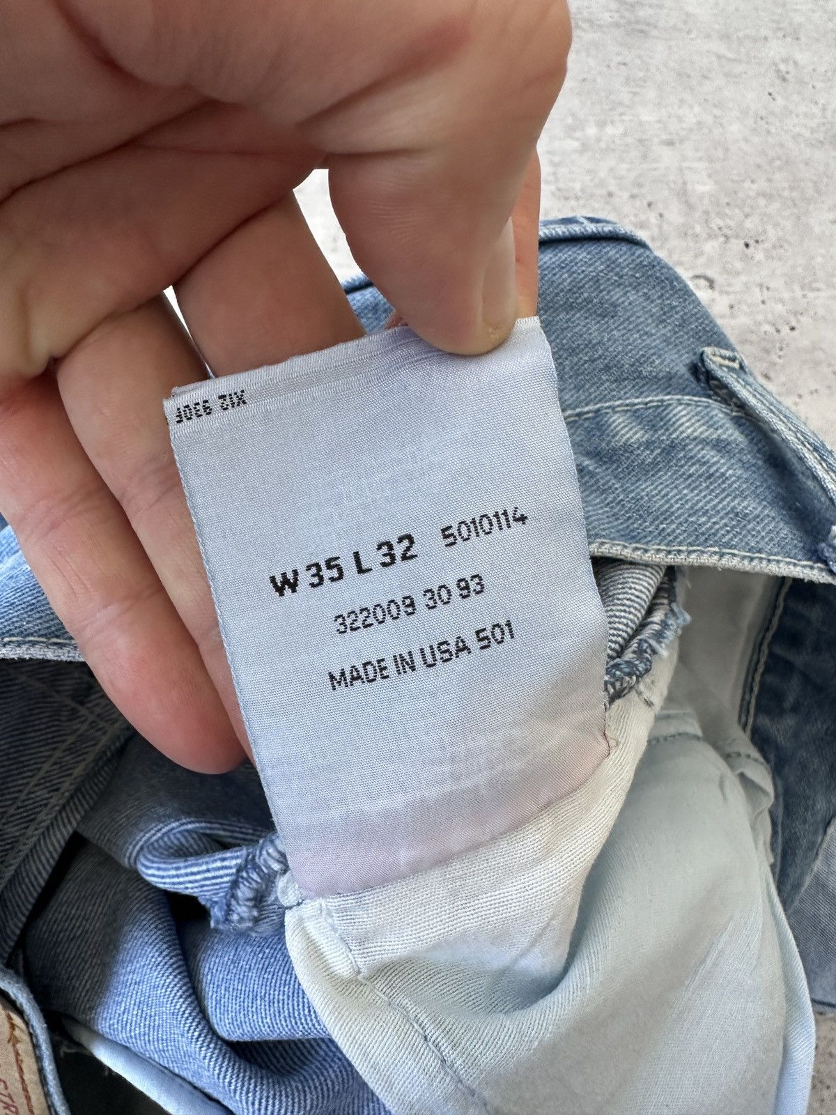 Levi's Vintage 90s Levi’s 501 Jeans Made in USA W35 L32 Blue Denim Size US 35 - 9 Thumbnail