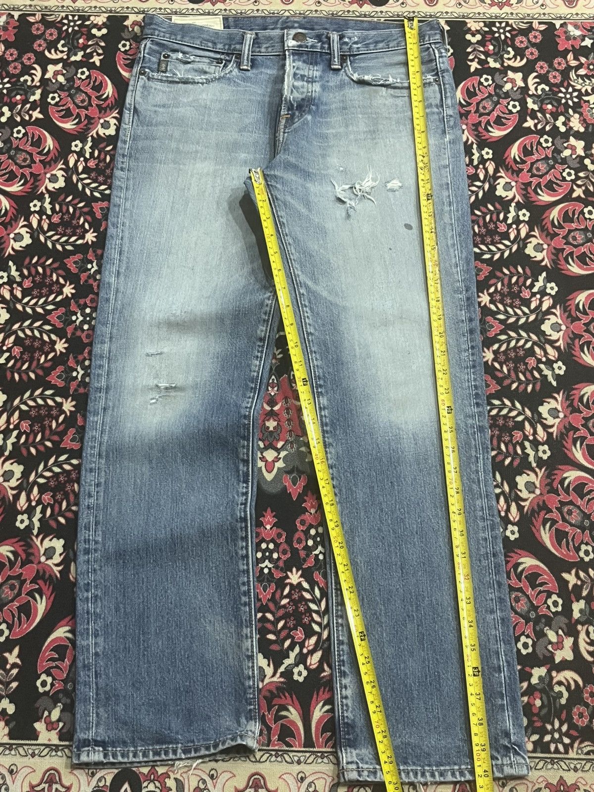 Abercrombie & Fitch Abercrombie & Fitch Light Blue Distressed Slim Straight Jean Size US 31 - 13 Thumbnail