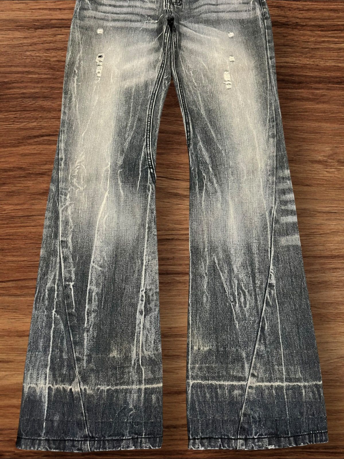Japanese Brand × Tornado Mart Black Bacarra Y2K Distressed Whiskering Grunge Flare Jeans Size US 30 / EU 46 - 9 Thumbnail