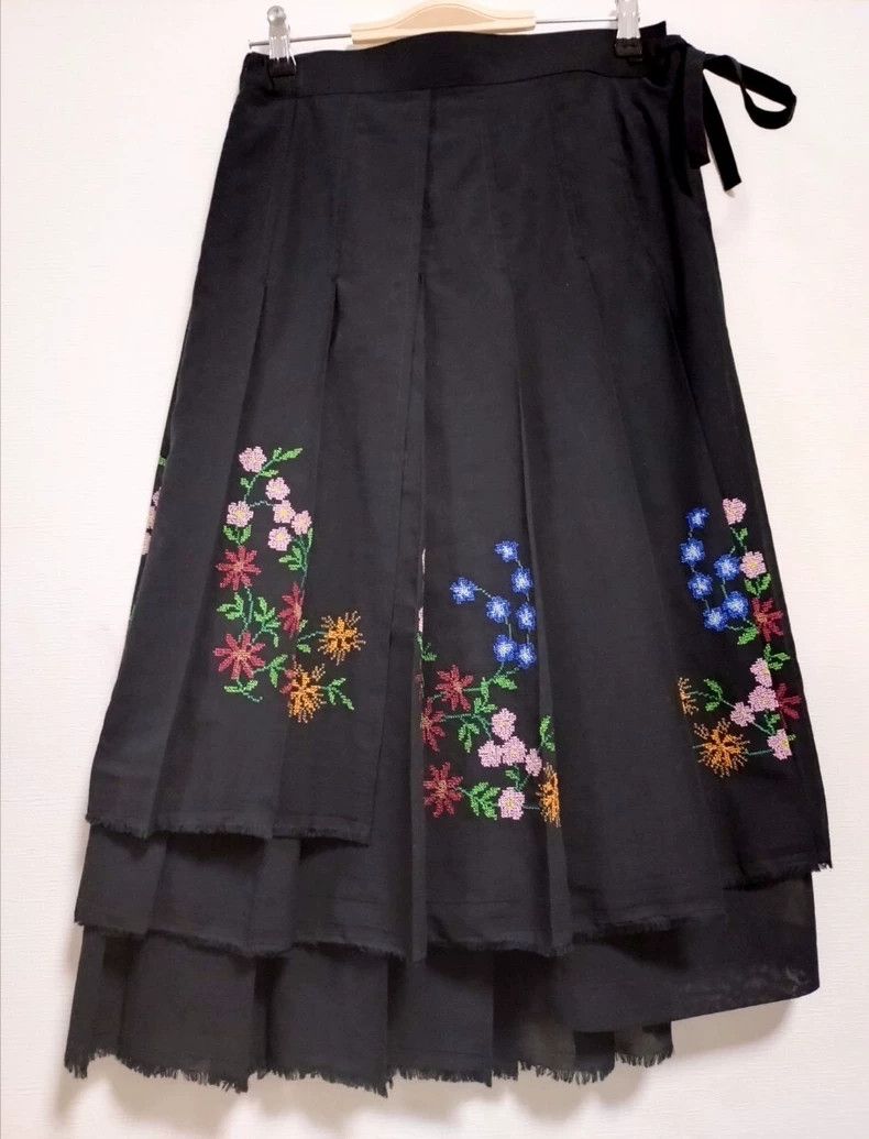 Other Comme Des Garcons size M Black Vintage Mosaic Floral Skirt Size 24" / US 00 / IT 34 - 1 Thumbnail