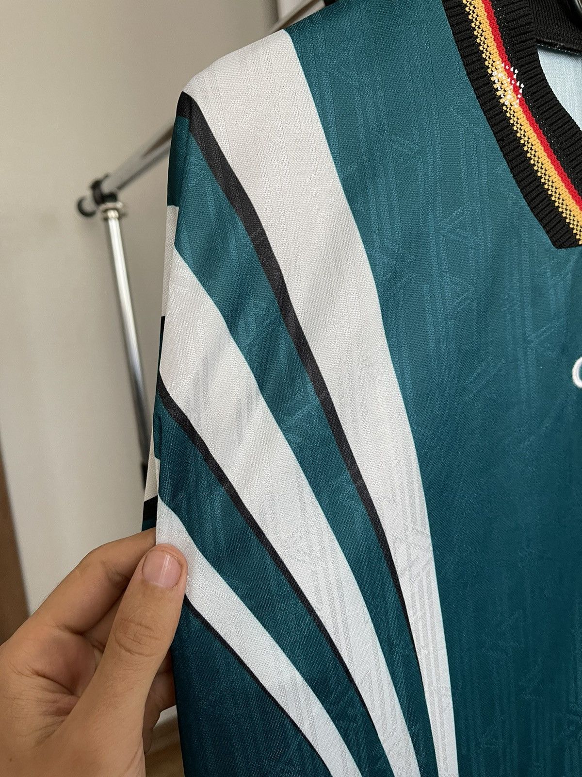 Adidas 1996/1997 Adidas Germany Deutschland Vintage Soccer Jersey Size US L / EU 52-54 / 3 - 13 Thumbnail