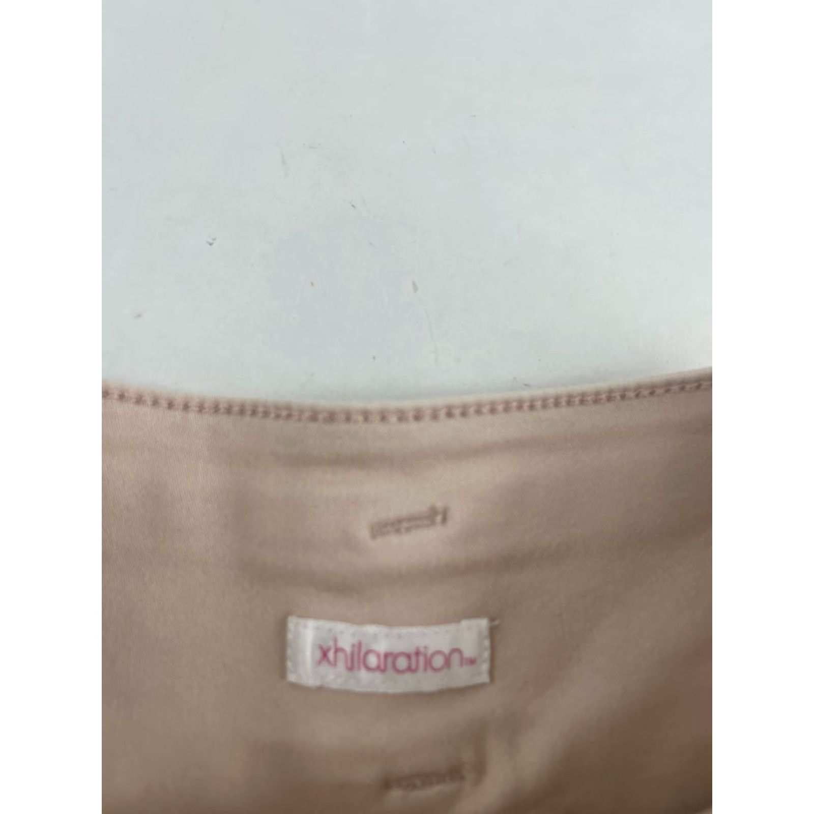 Vintage Xhilaration Shorts Women's Size 0 Peach Mid Rise Tri-Buttoned Pockets Size 42" / US 20 - 7 Thumbnail